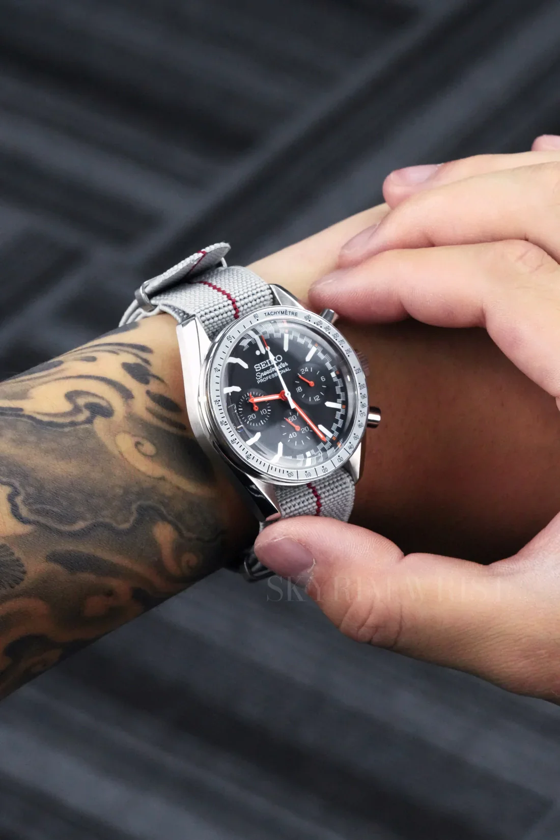 Mod Speedmaster Fuji Redline Watch - Image 2