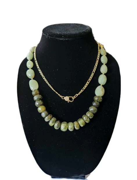 Natural Green Garnet and Aquamarine Necklace - Image 3
