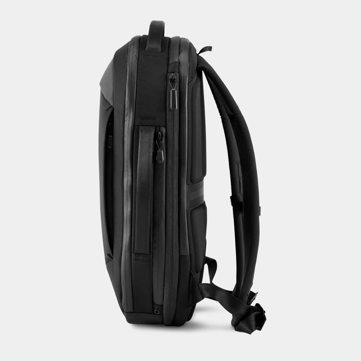 Expandable 15L to 21L Navigator Backpack - Image 6