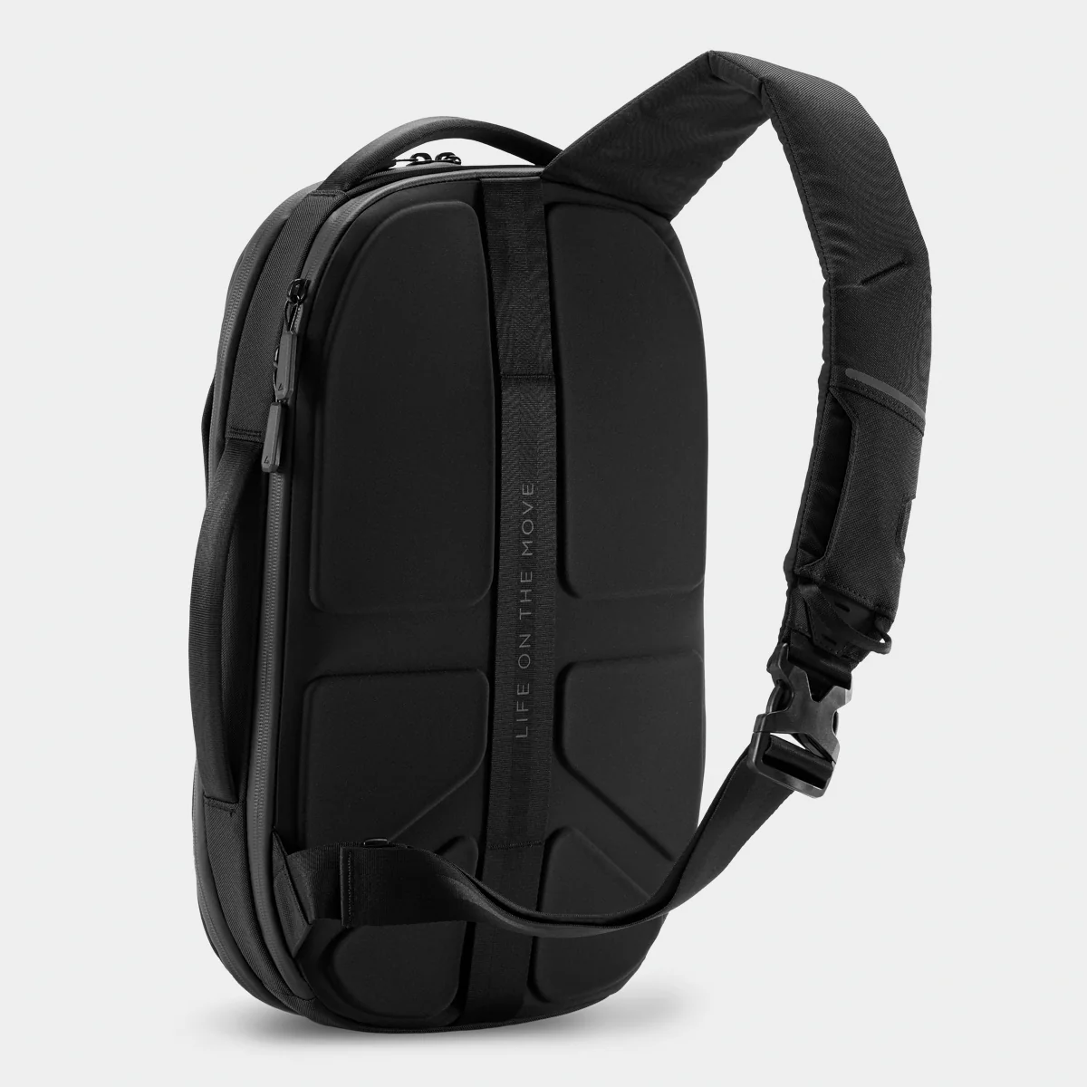 Navigator Sling 10L Crossbody Bag - Image 4