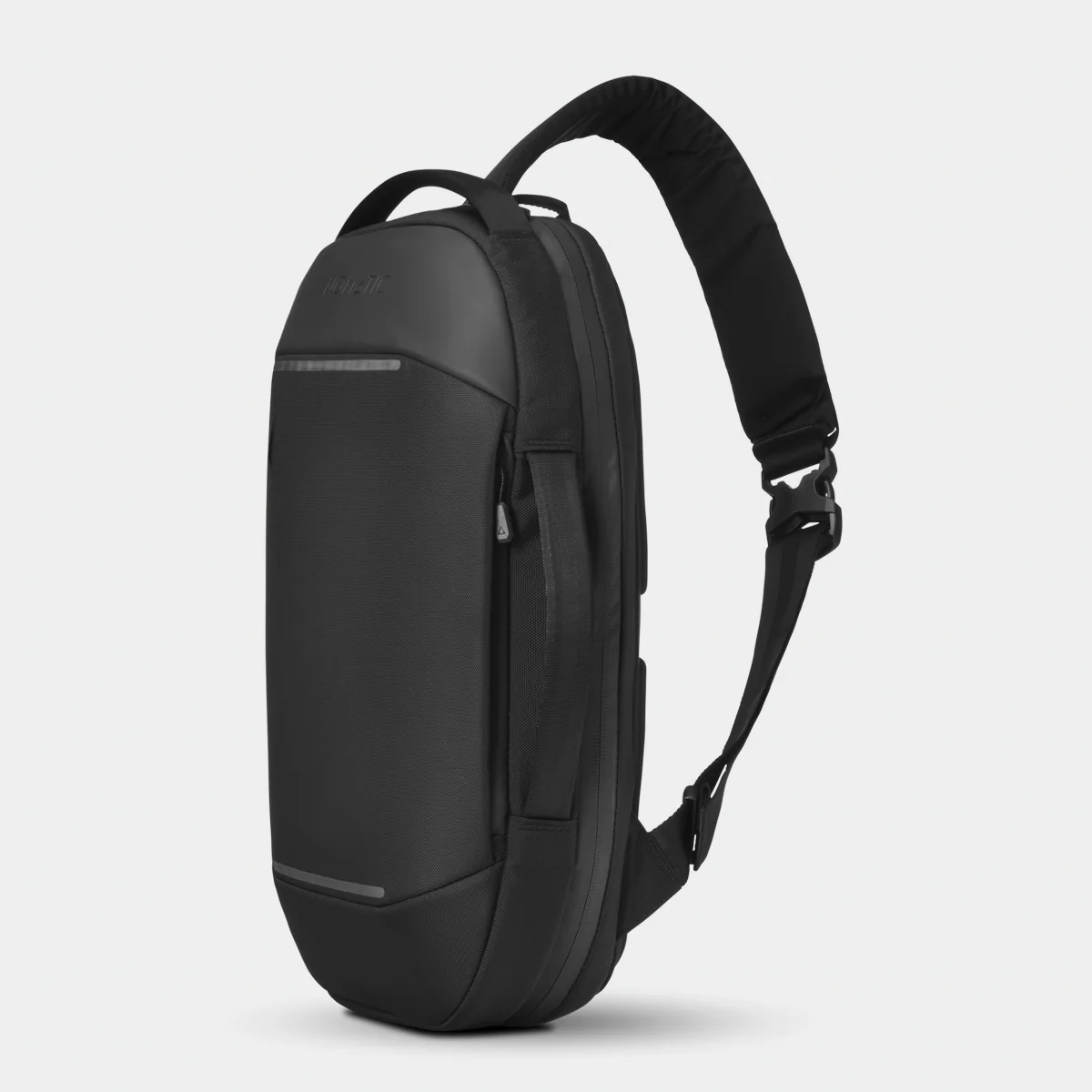 Navigator Sling 10L Crossbody Bag - Image 5