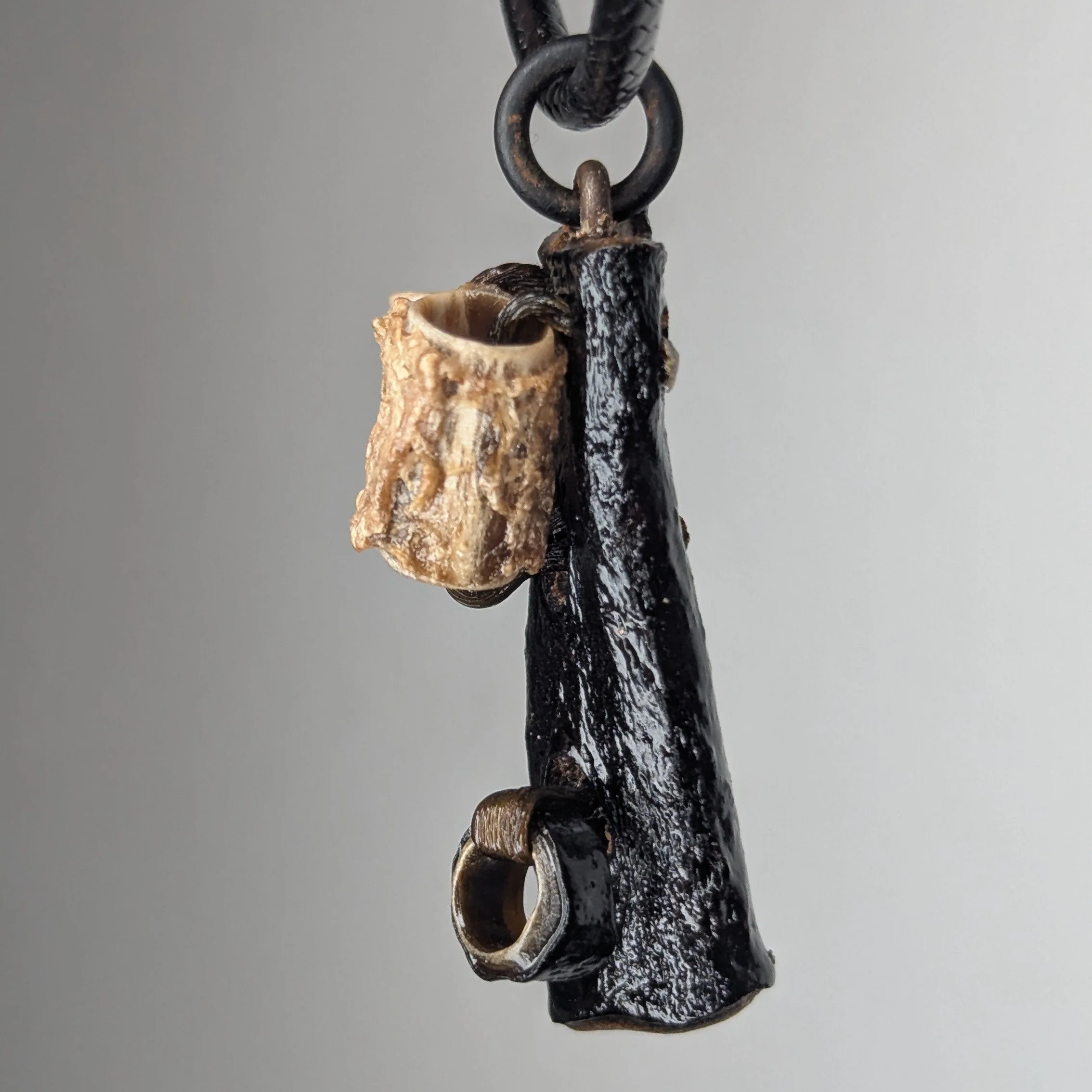 Nerephy Pendant Necklace - Image 2