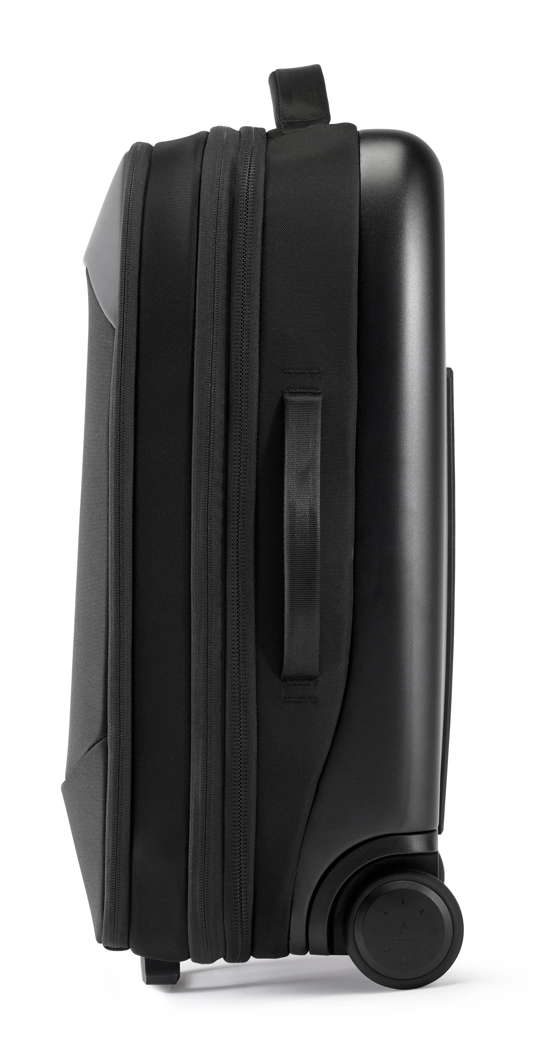 Navigator Expandable Carry-On Soft Suitcase - Image 8