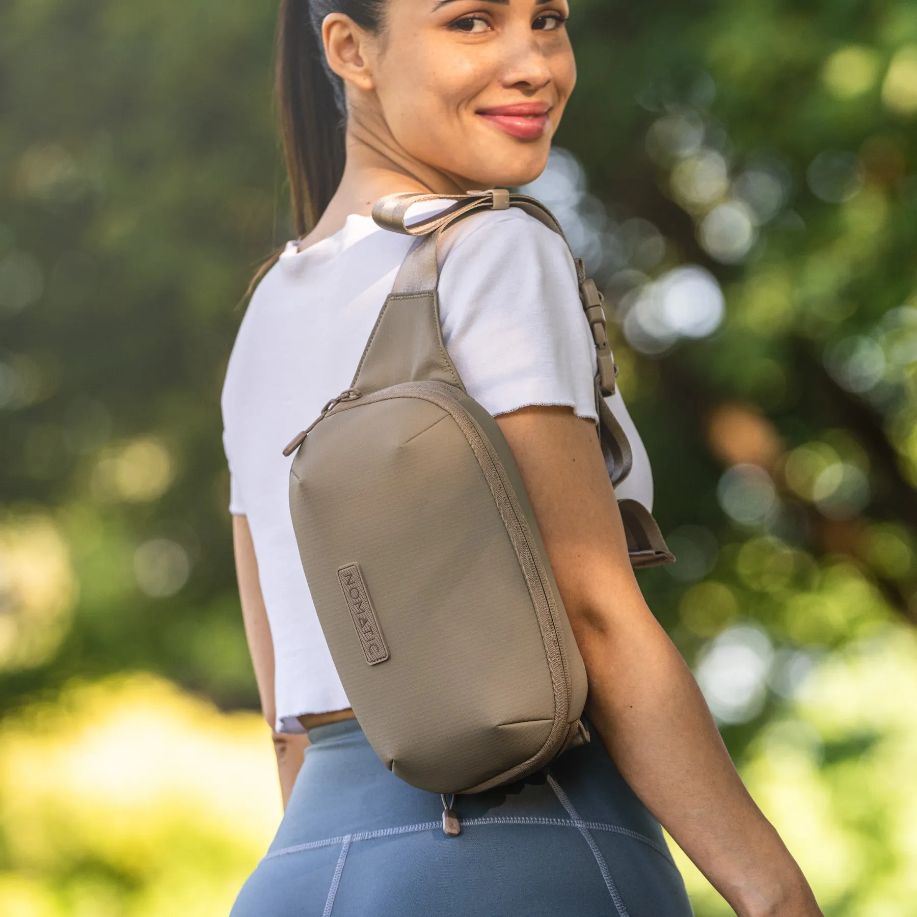 Navigator RS 1L Expandable Sling | Crossbody Bag - Image 10