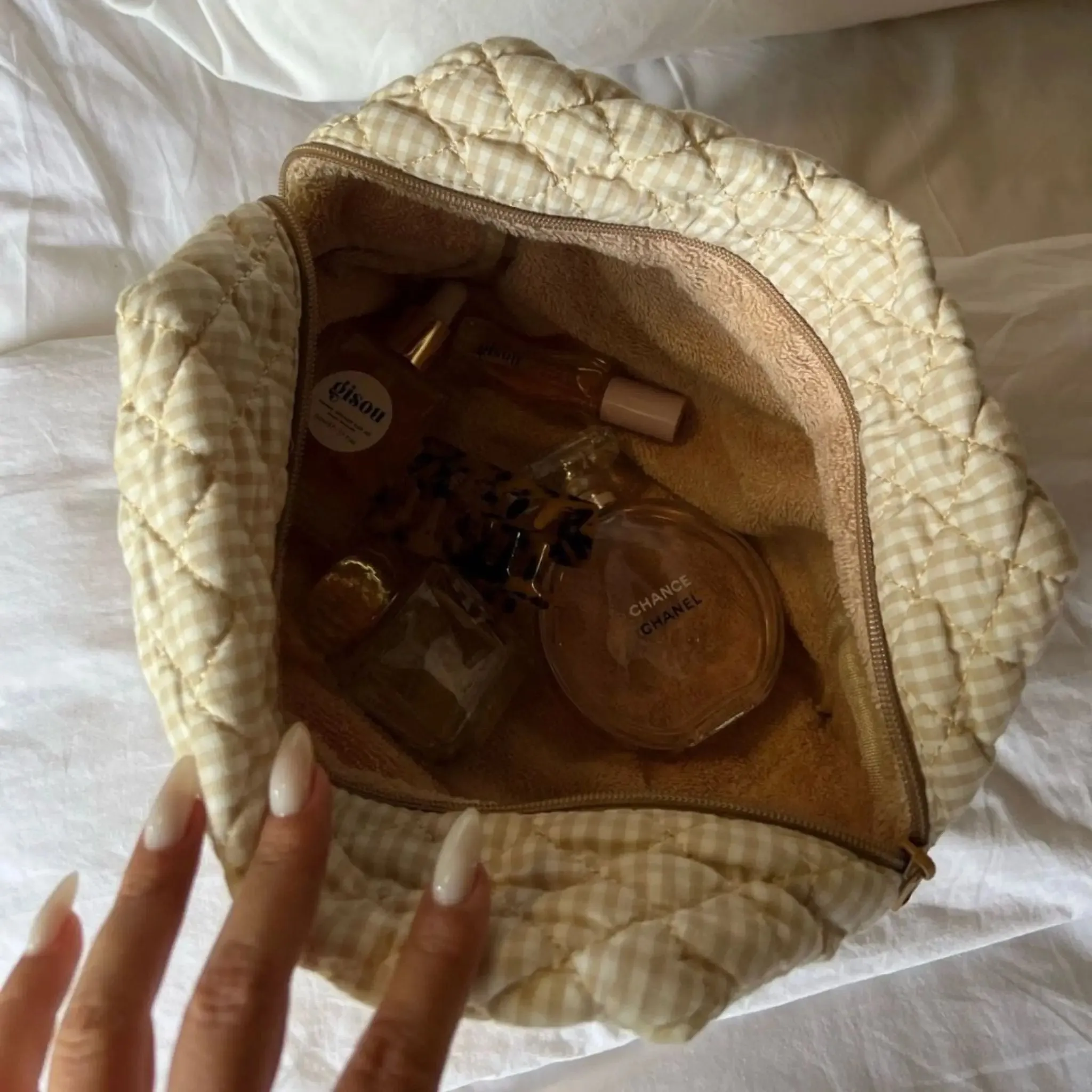 Nude Large Makeup Bag - Image 6