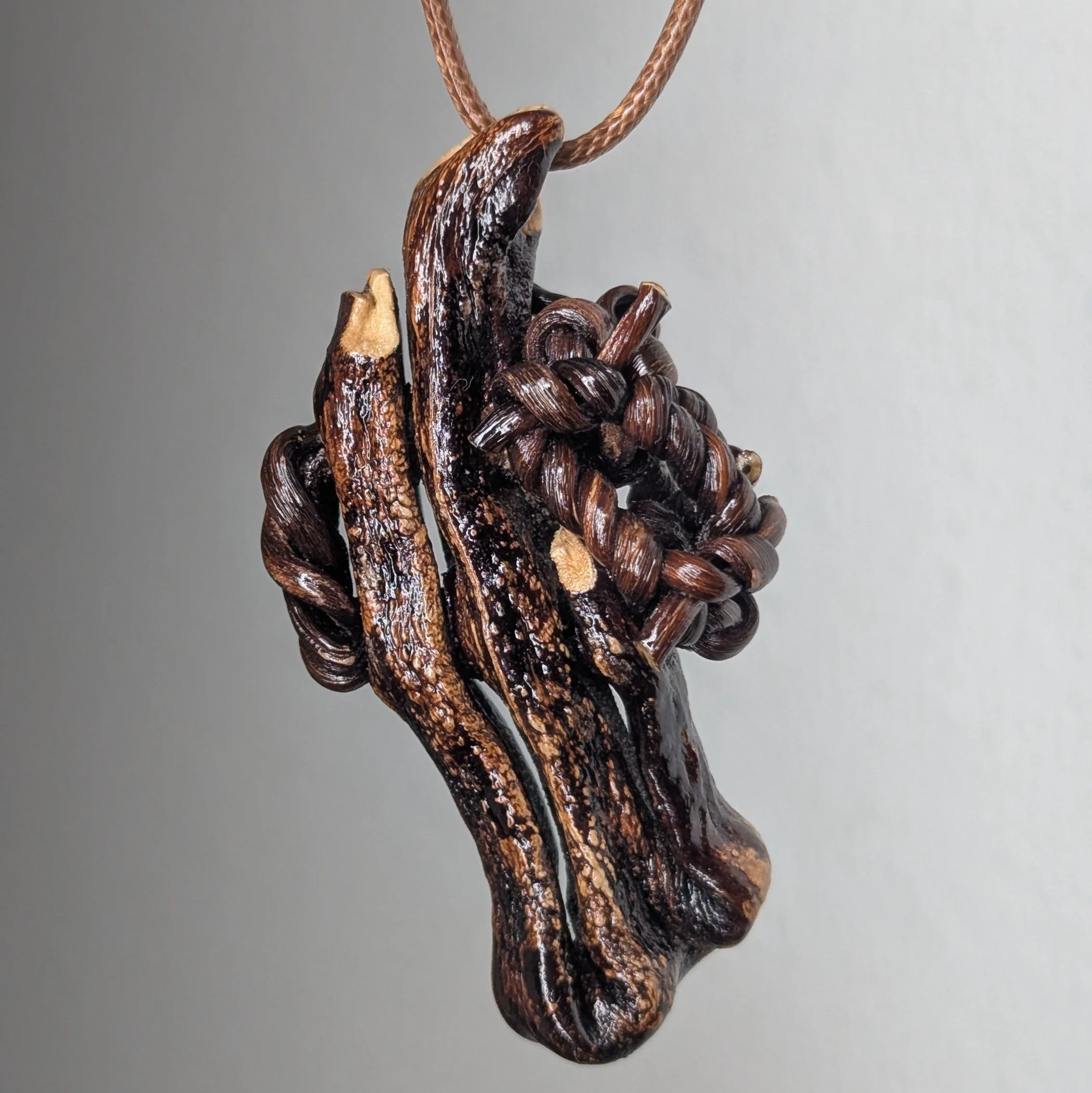 Padocystis Pendant Necklace - Image 6