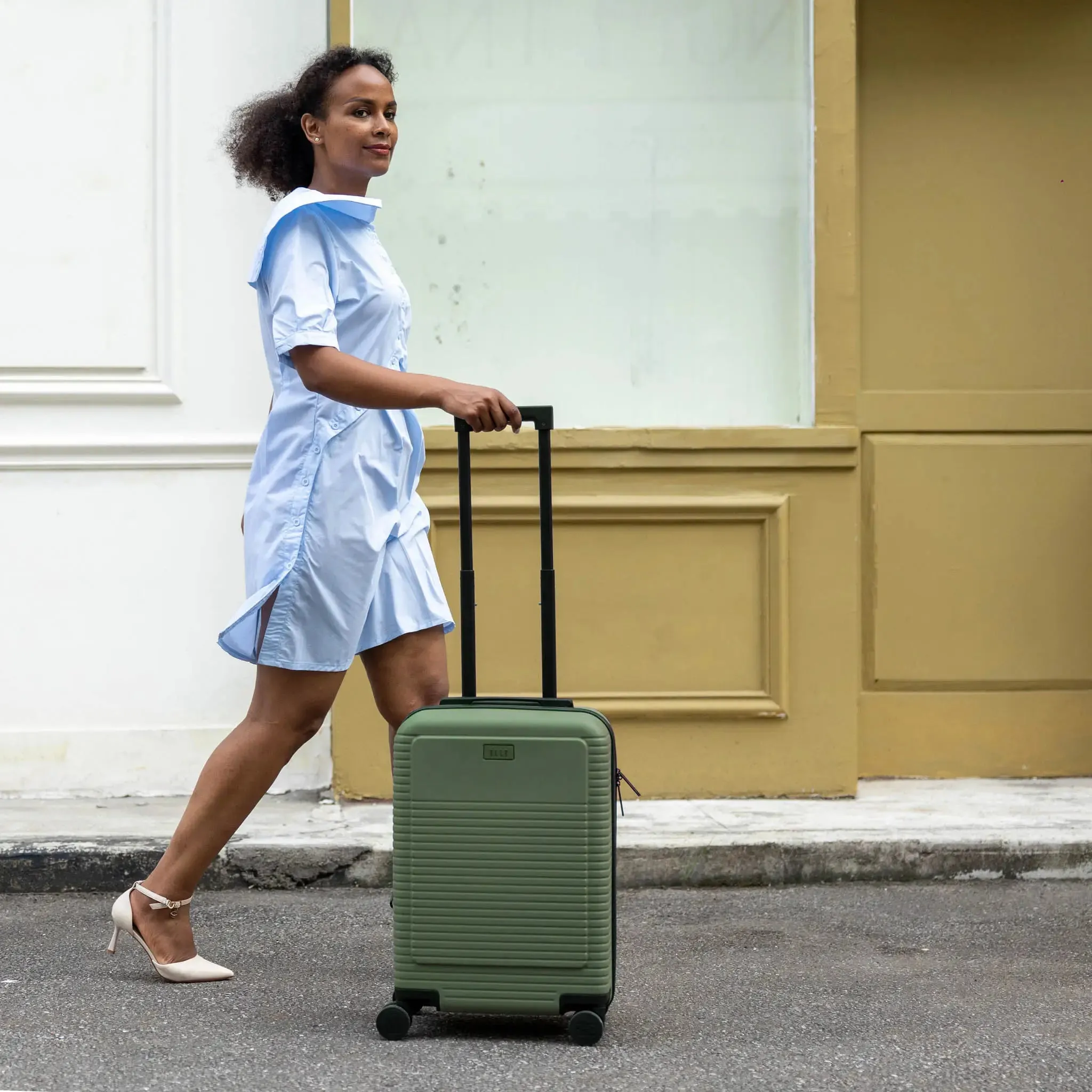 Passage 3 Piece Expandable Retro Luggage Set - Image 22