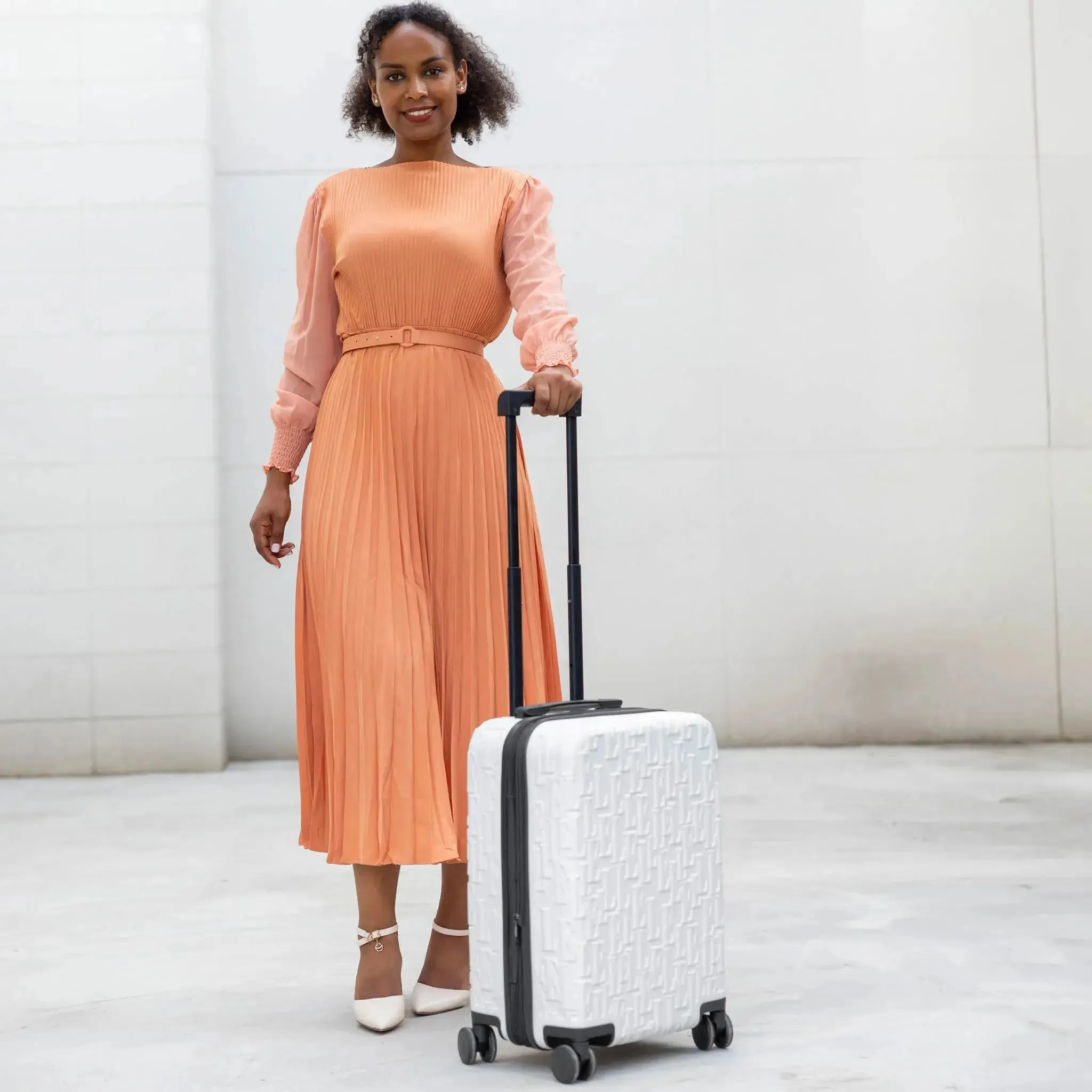 Passage 3 Piece Expandable Retro Luggage Set - Image 29