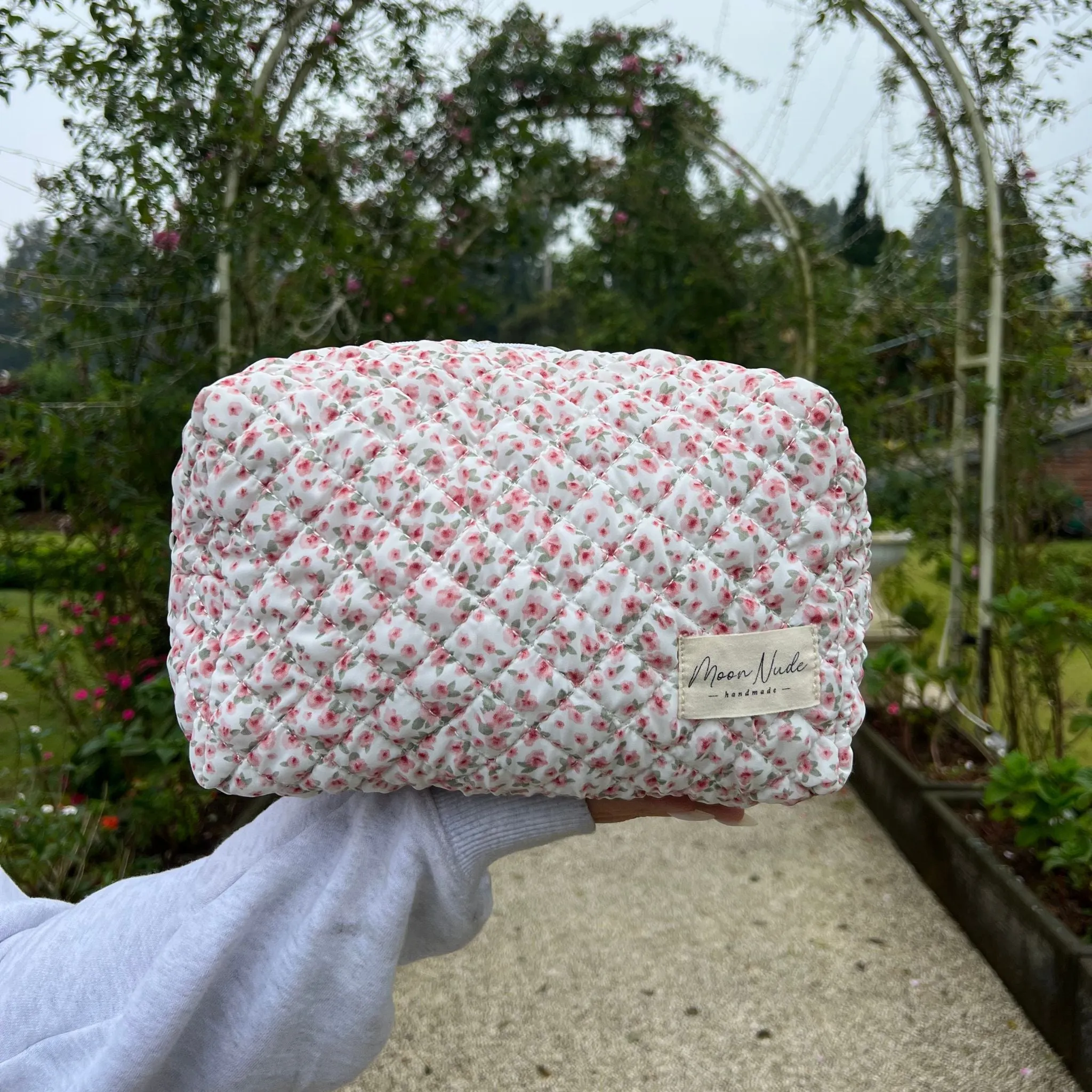 Peony Large Makeup Bag - Image 5