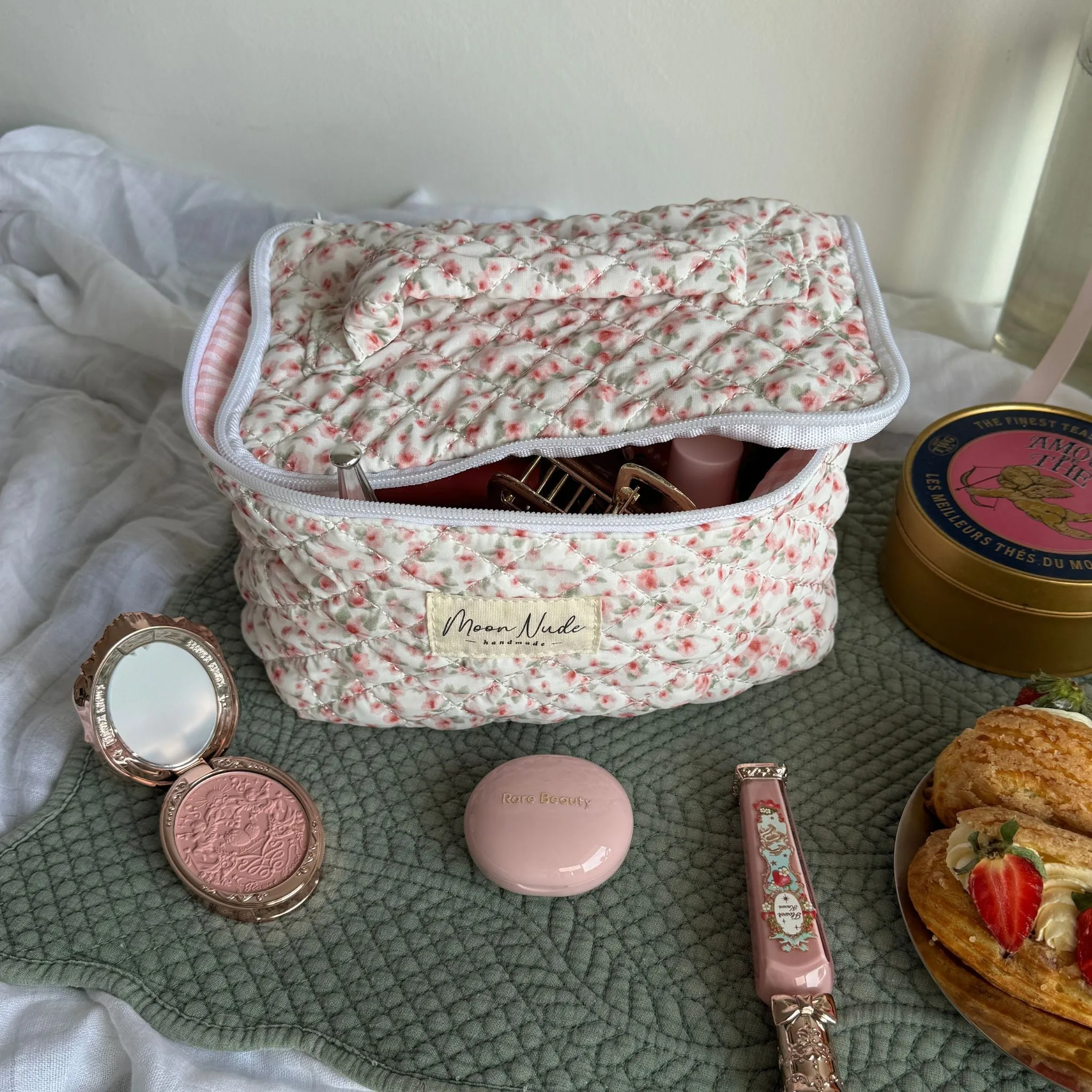 Peony Vanity Bag - Image 3