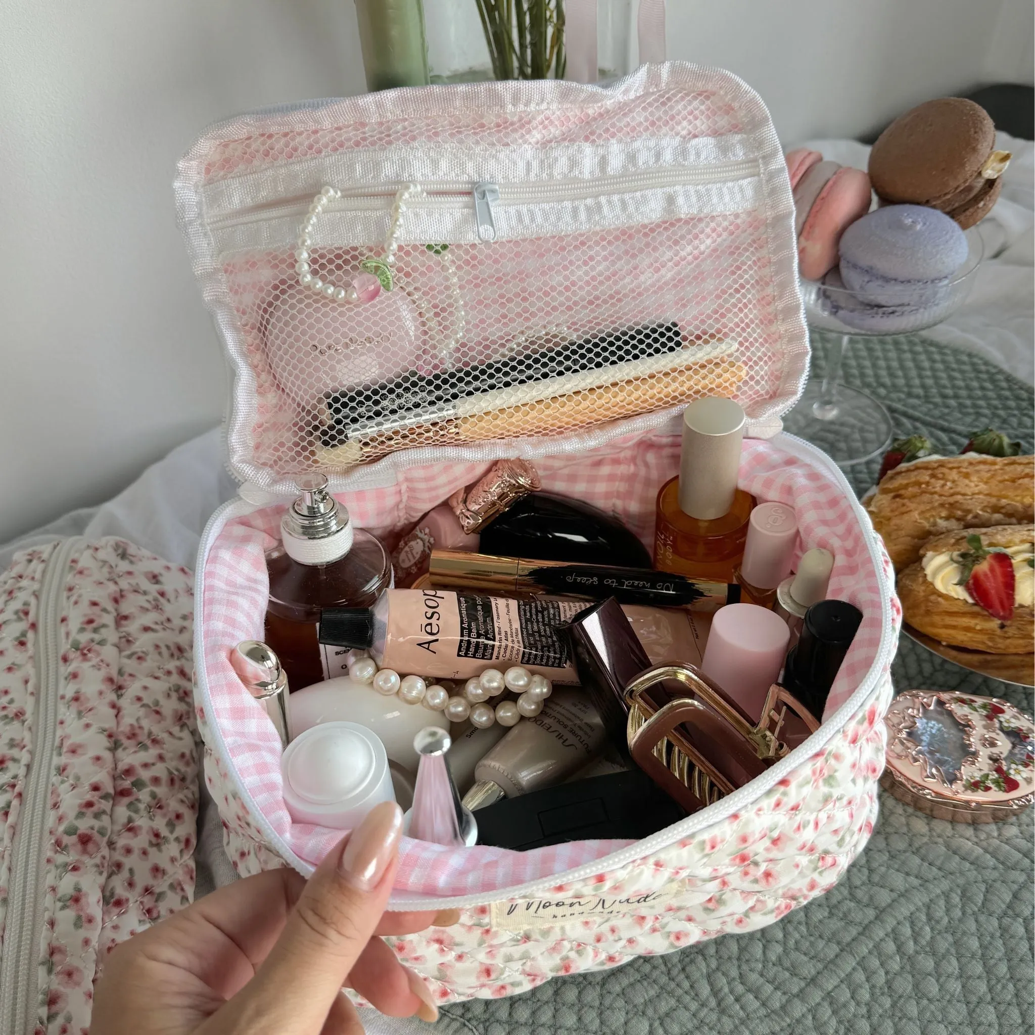 Peony Vanity Bag - Image 4