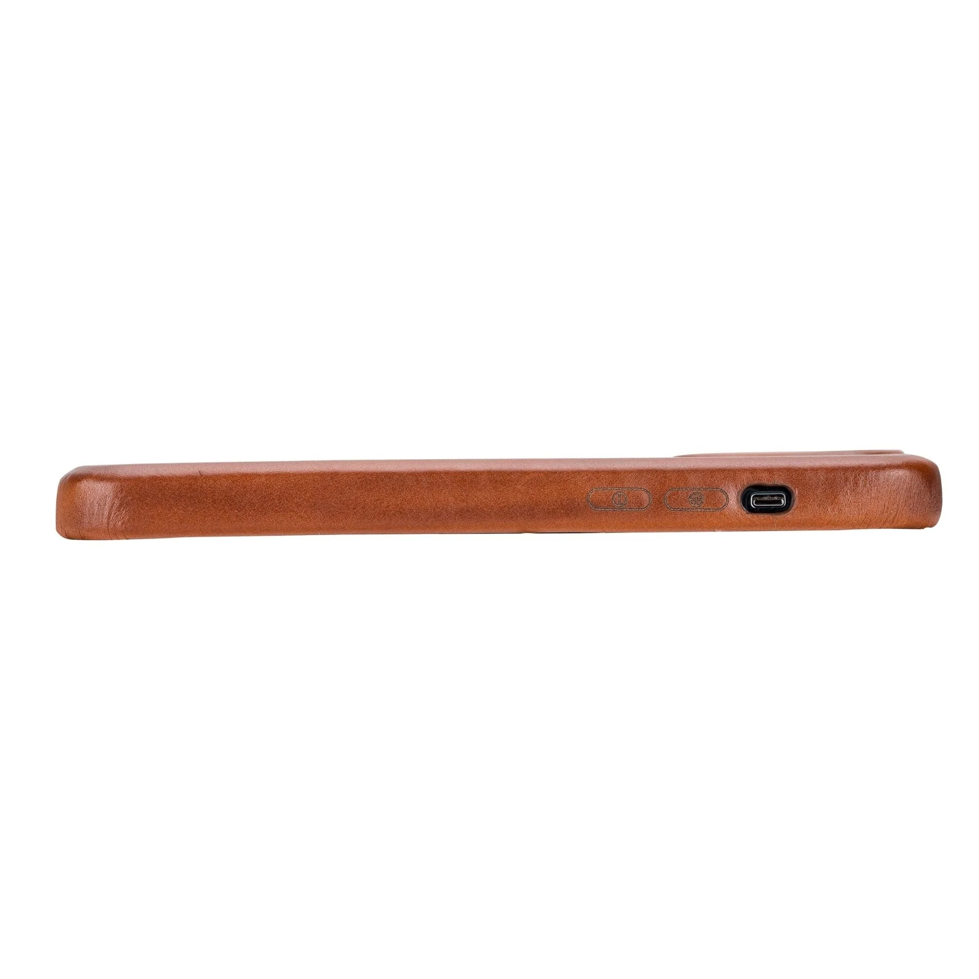 Pinedale Leather Snap-on Case for iPhone 15 with MagSafe - Image 5