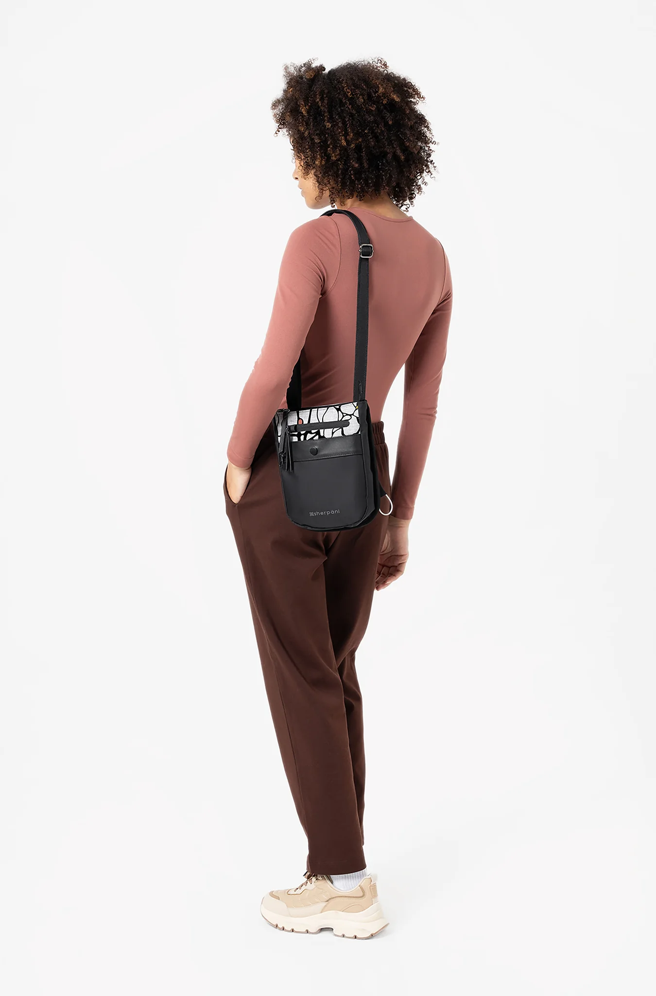 Prima | Travel Crossbody Bag - Image 21