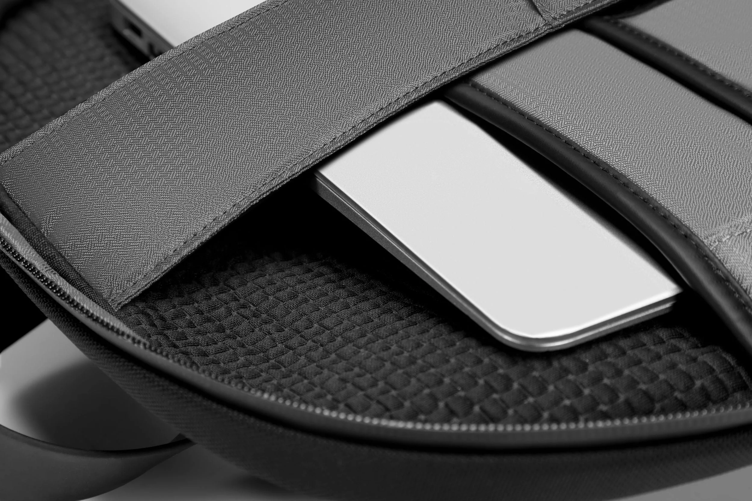 Professional Minimalist Backpack 301 - Image 14