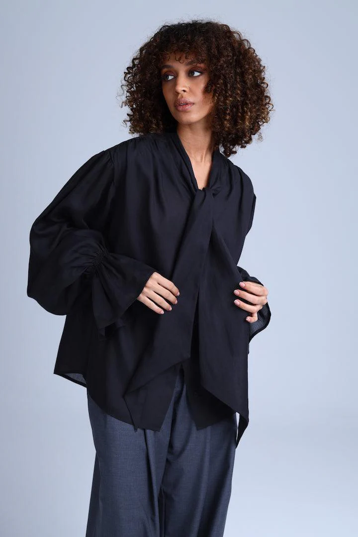 Protagonista Tencel Bow-Tie Black Blouse With Voluminous Airy Sleeves - Image 5