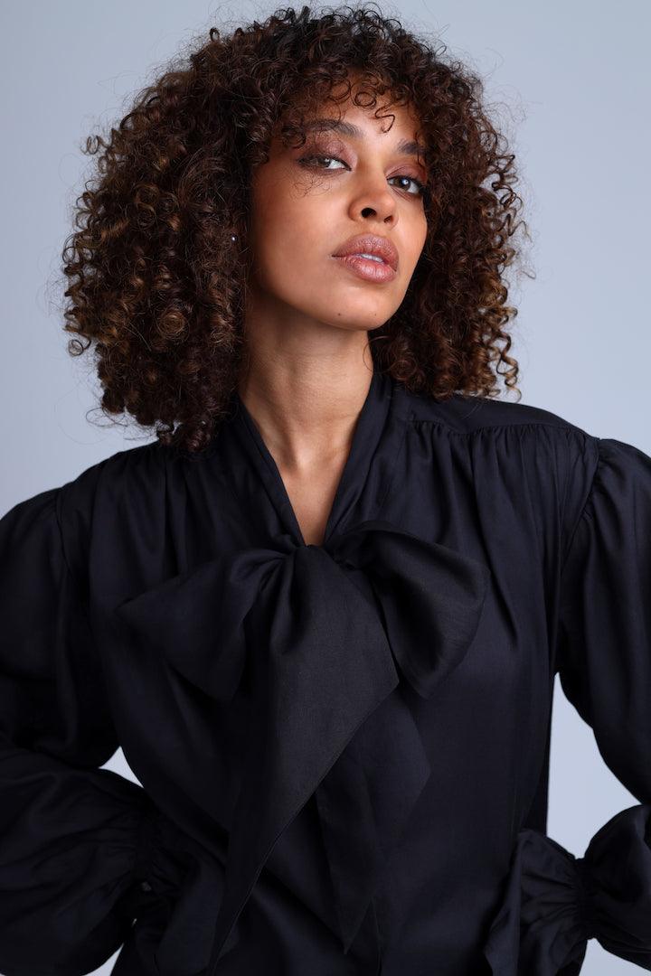 Protagonista Tencel Bow-Tie Black Blouse With Voluminous Airy Sleeves - Image 7