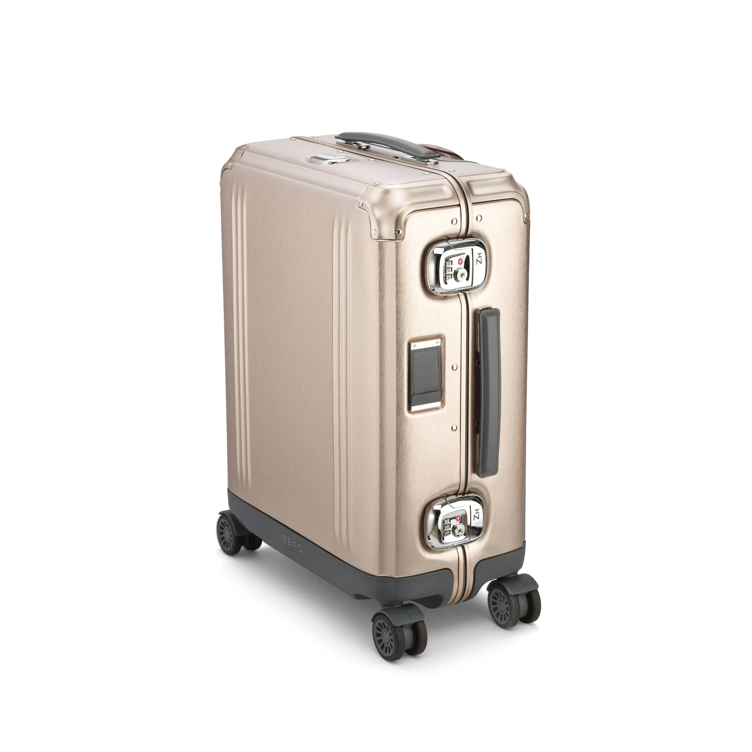 Pursuit Aluminum | Continental Carry-On Suitcase - Image 12