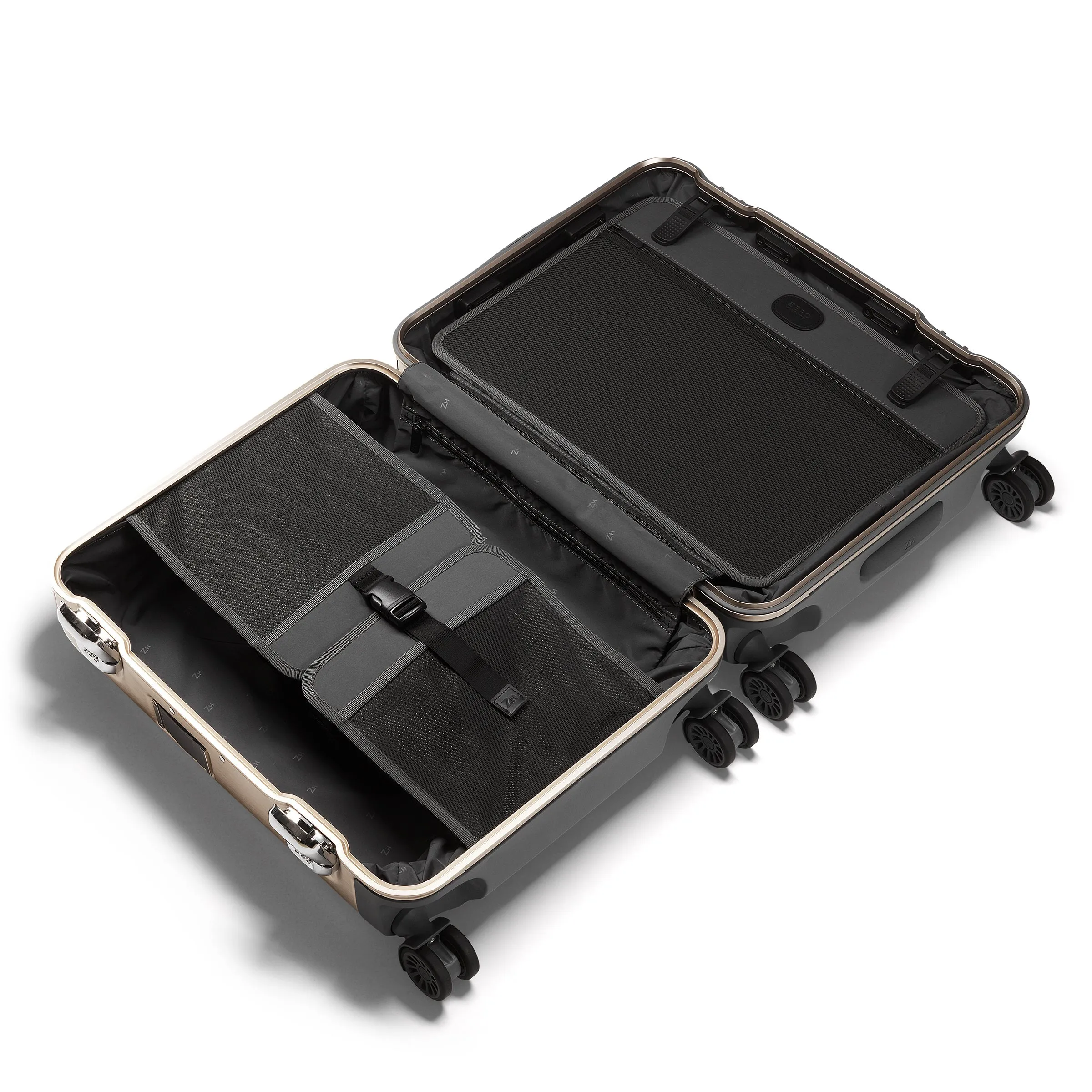 Pursuit Aluminum | Continental Carry-On Suitcase - Image 18