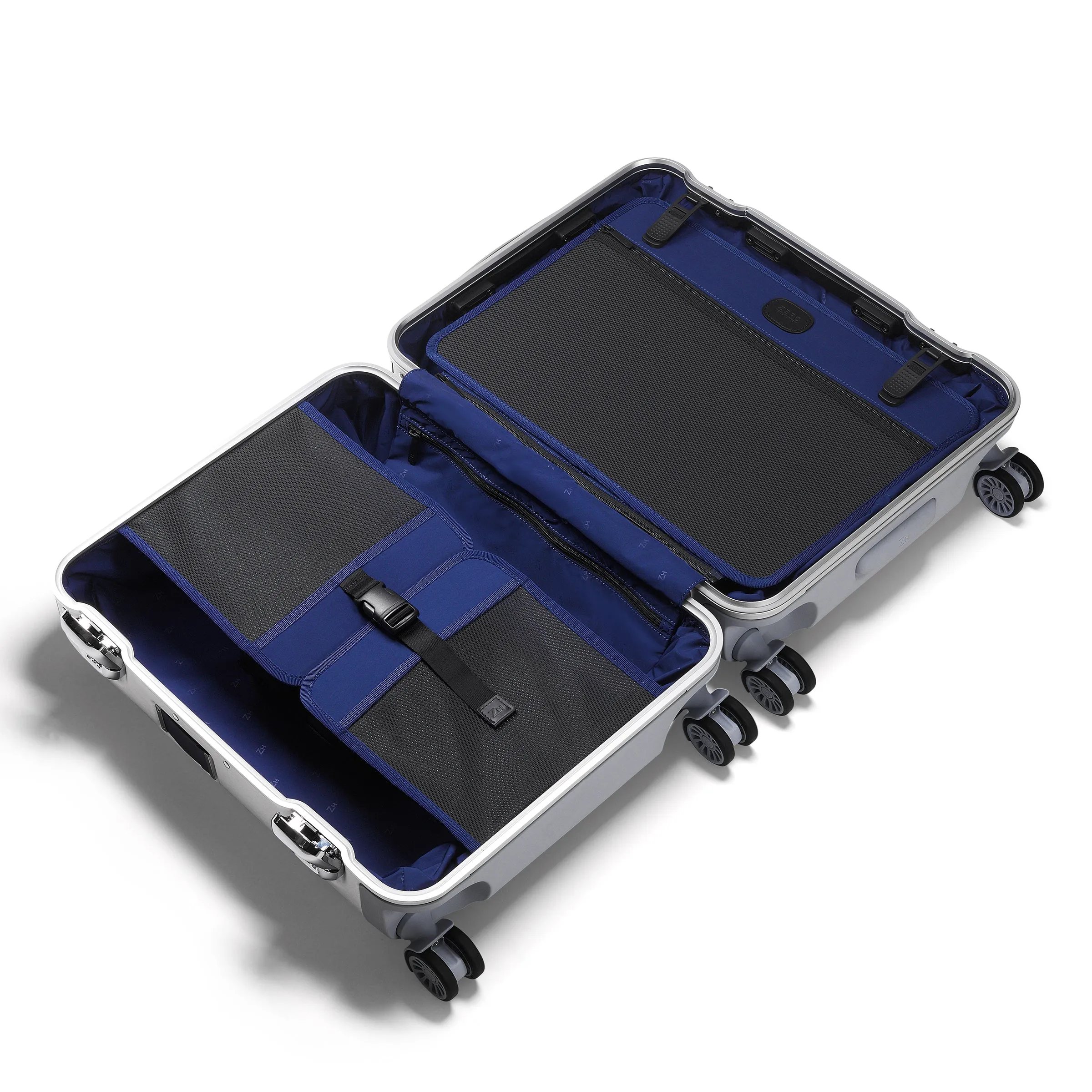 Pursuit Aluminum | Continental Carry-On Suitcase - Image 24