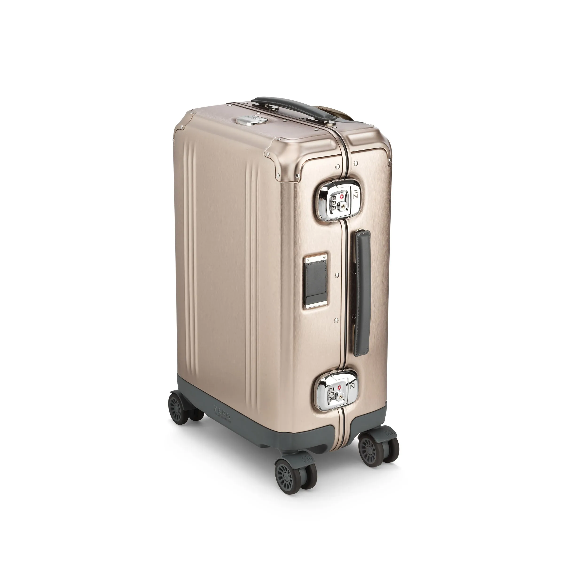 Pursuit Aluminum | International Carry-On Suitcase - Image 14