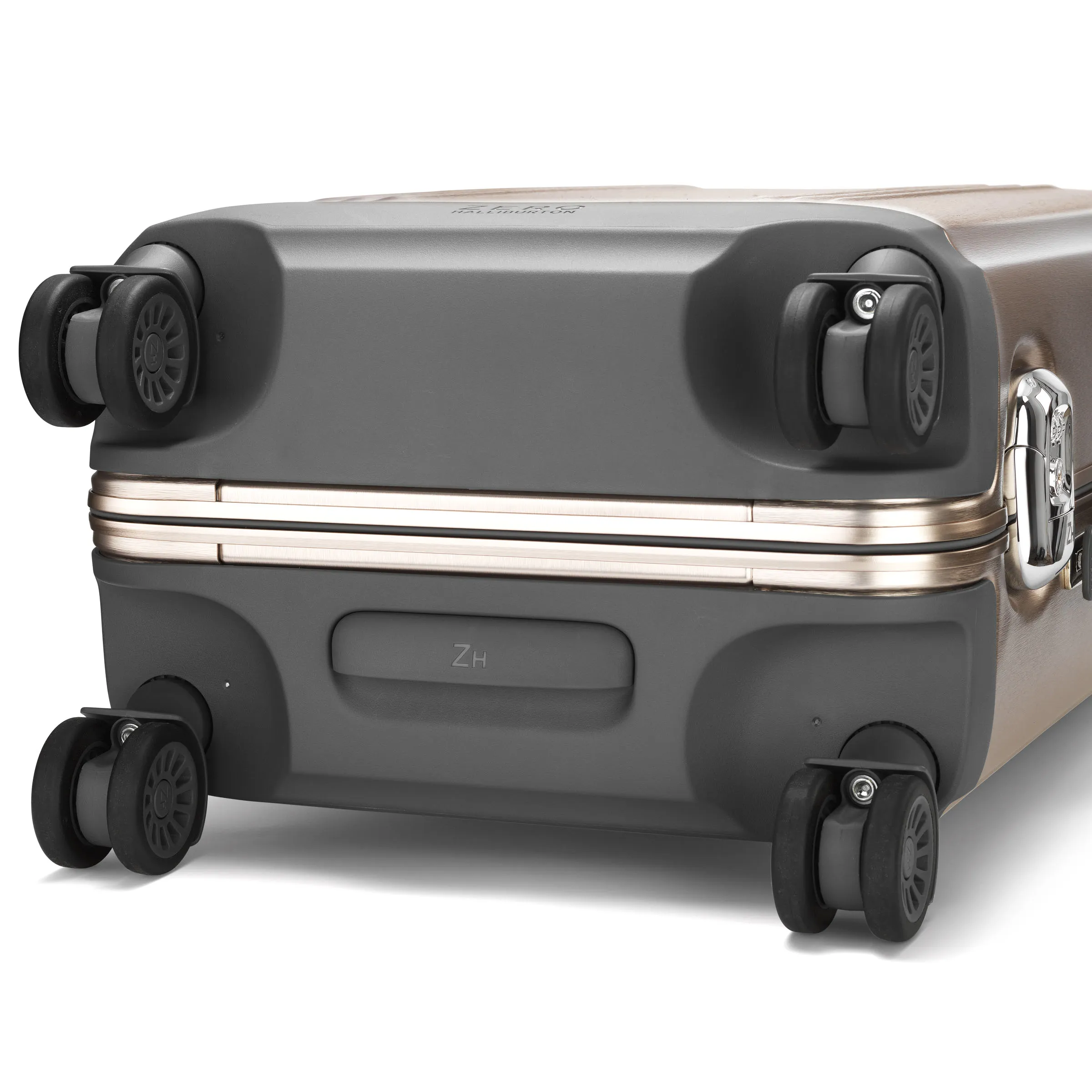 Pursuit Aluminum | International Carry-On Suitcase - Image 19