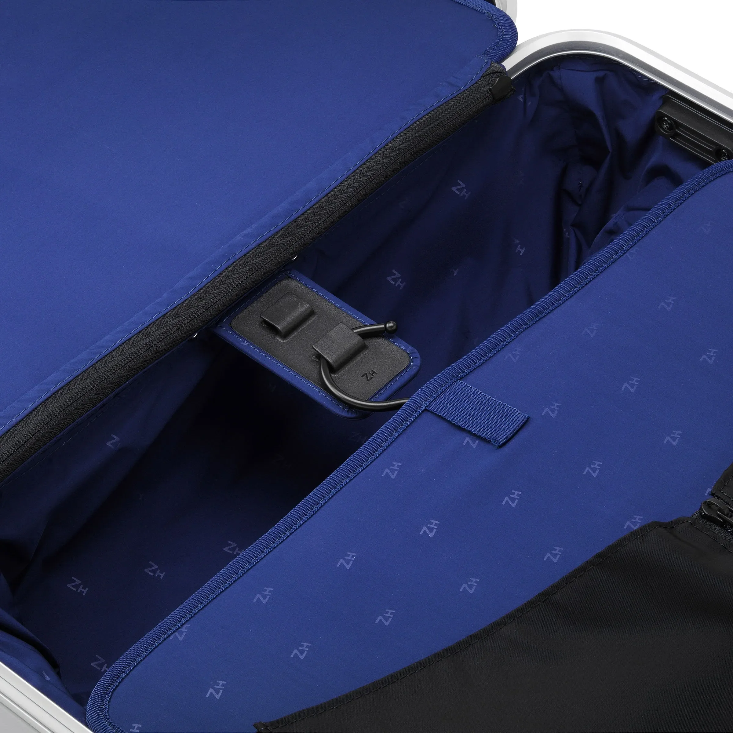 Pursuit Aluminum | International Carry-On Suitcase - Image 20