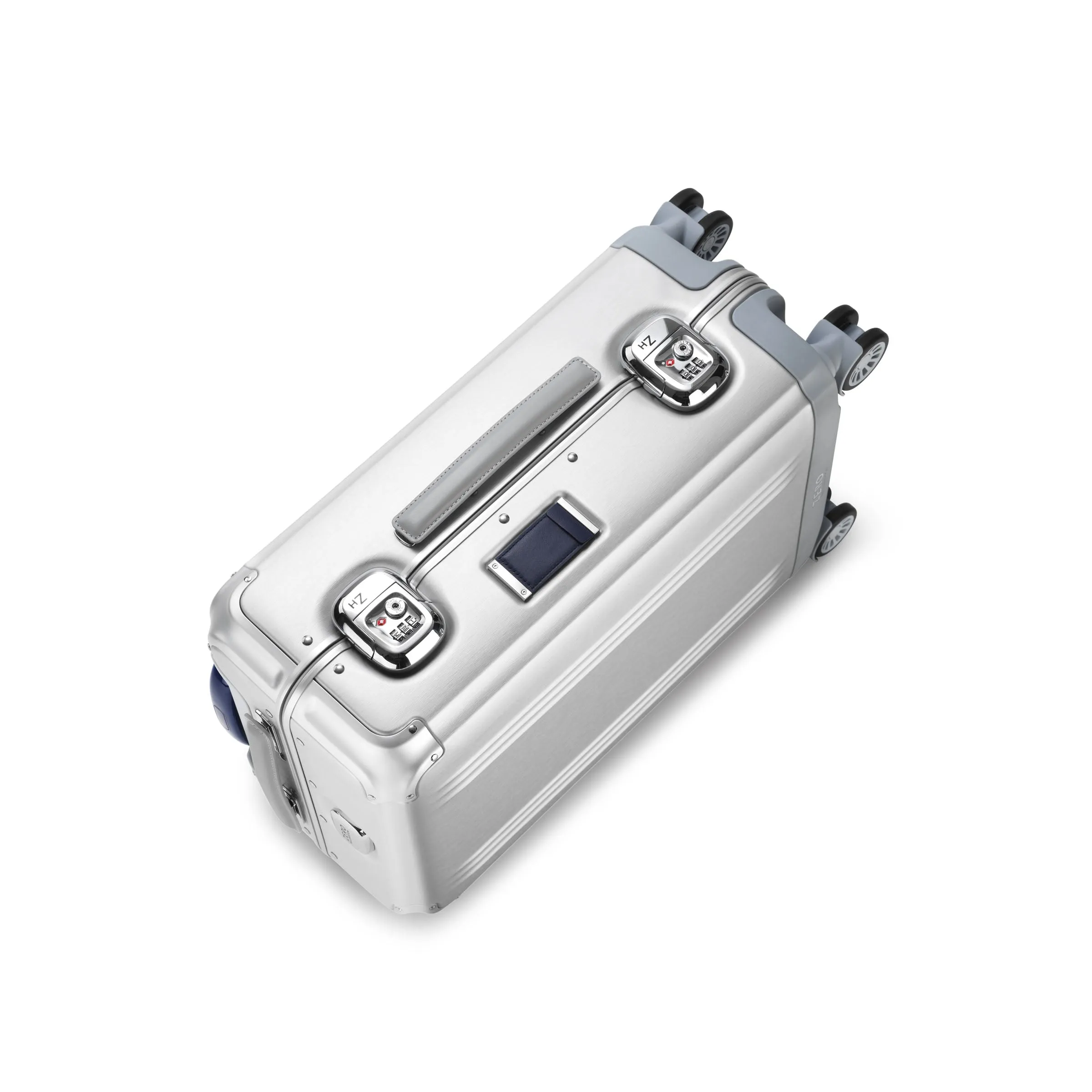 Pursuit Aluminum | International Carry-On Suitcase - Image 25