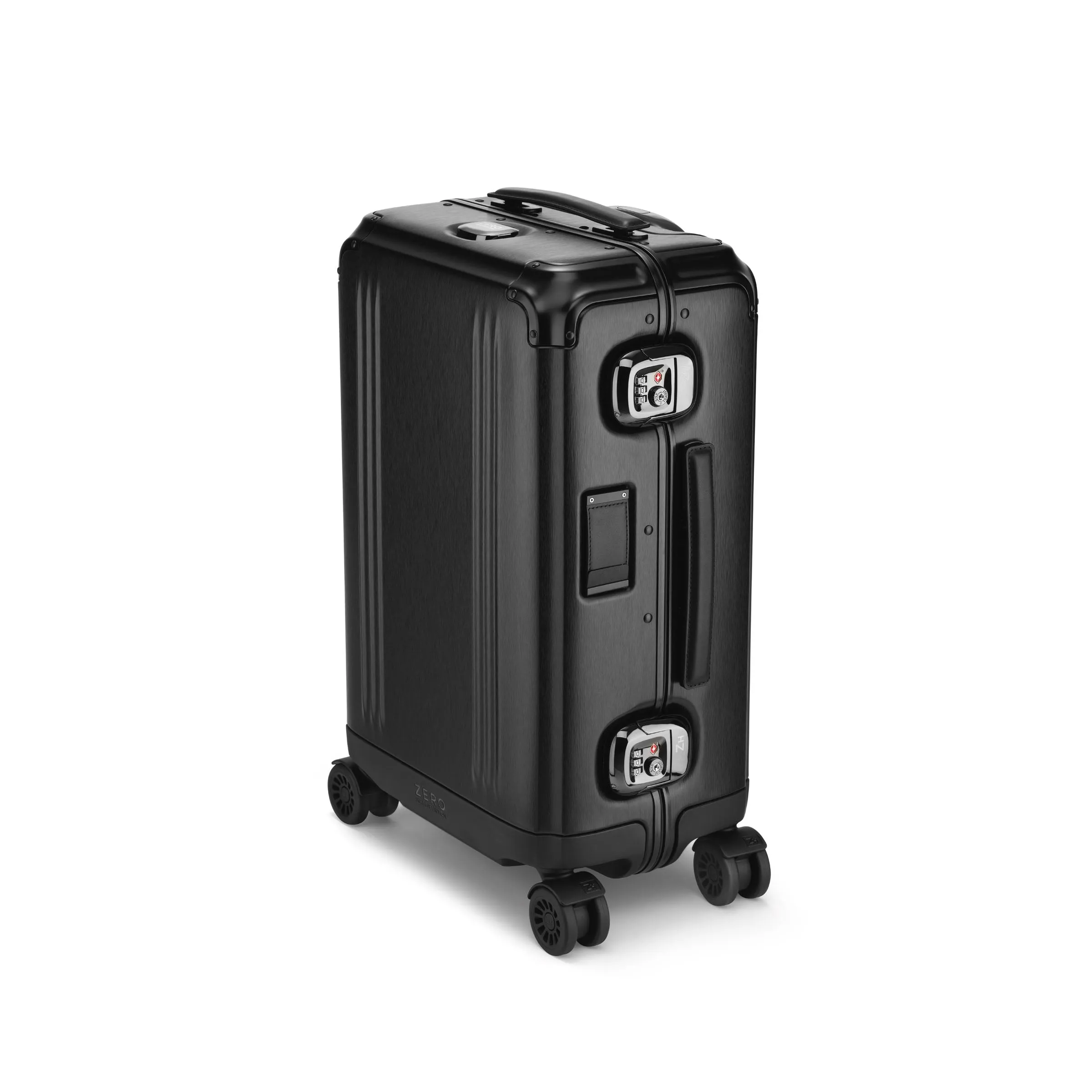 Pursuit Aluminum | International Carry-On Suitcase - Image 5