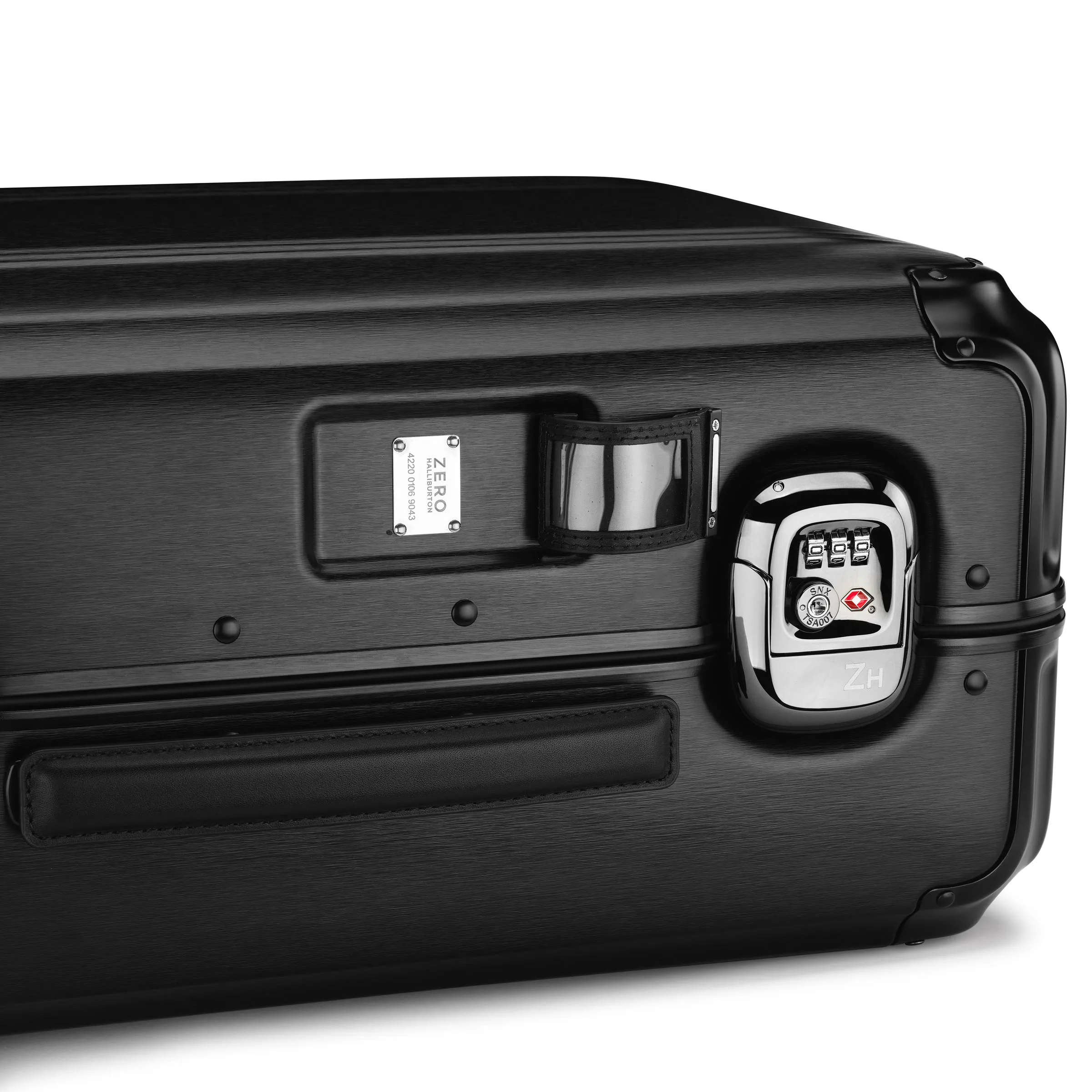 Pursuit Aluminum | International Carry-On Suitcase - Image 9