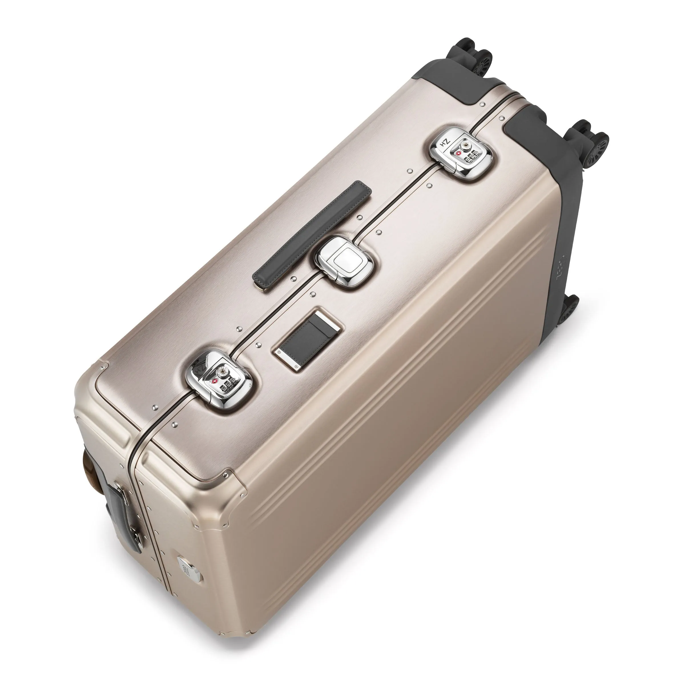 Pursuit Aluminum | Large Suitcase - Image 16