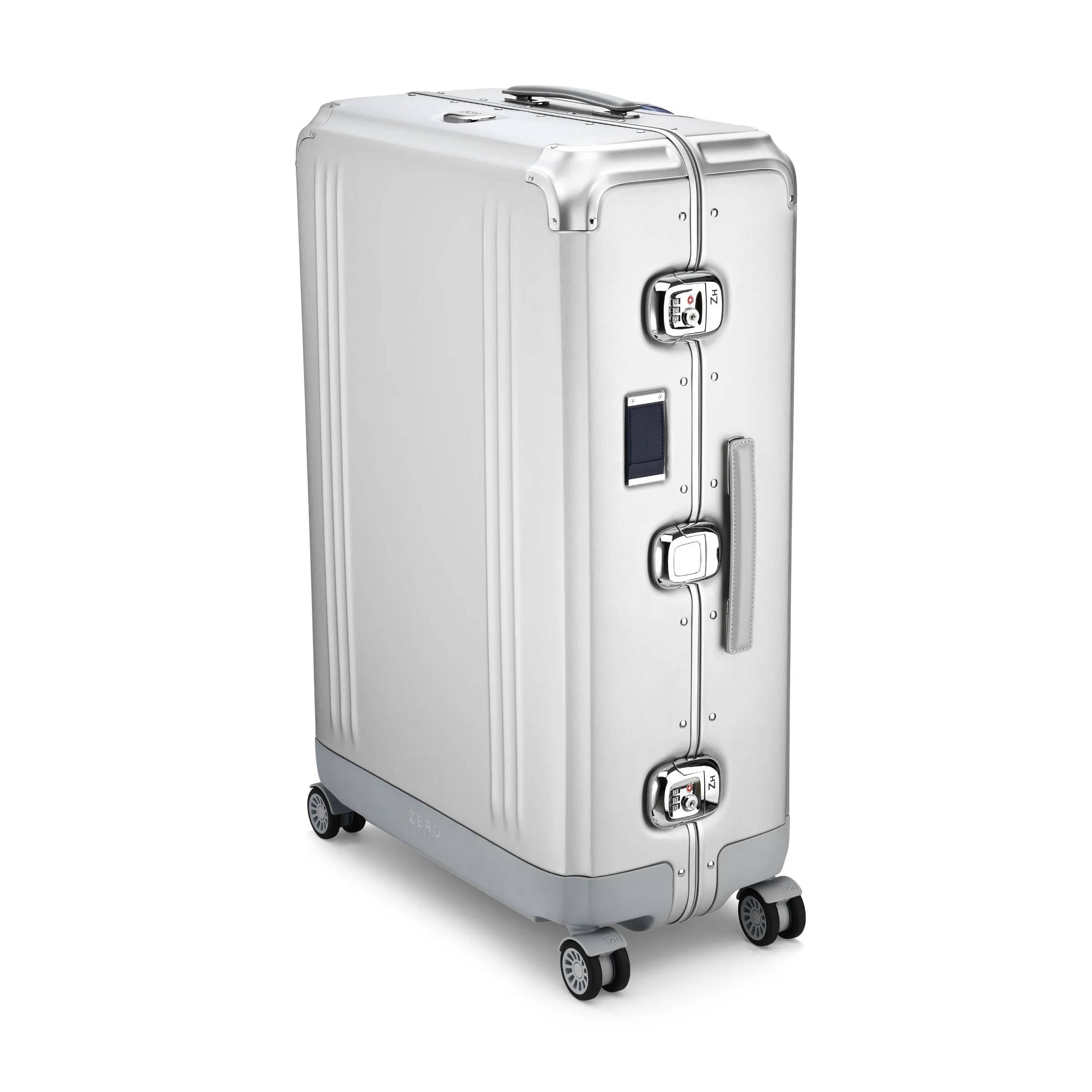 Pursuit Aluminum | Large Suitcase - Image 9