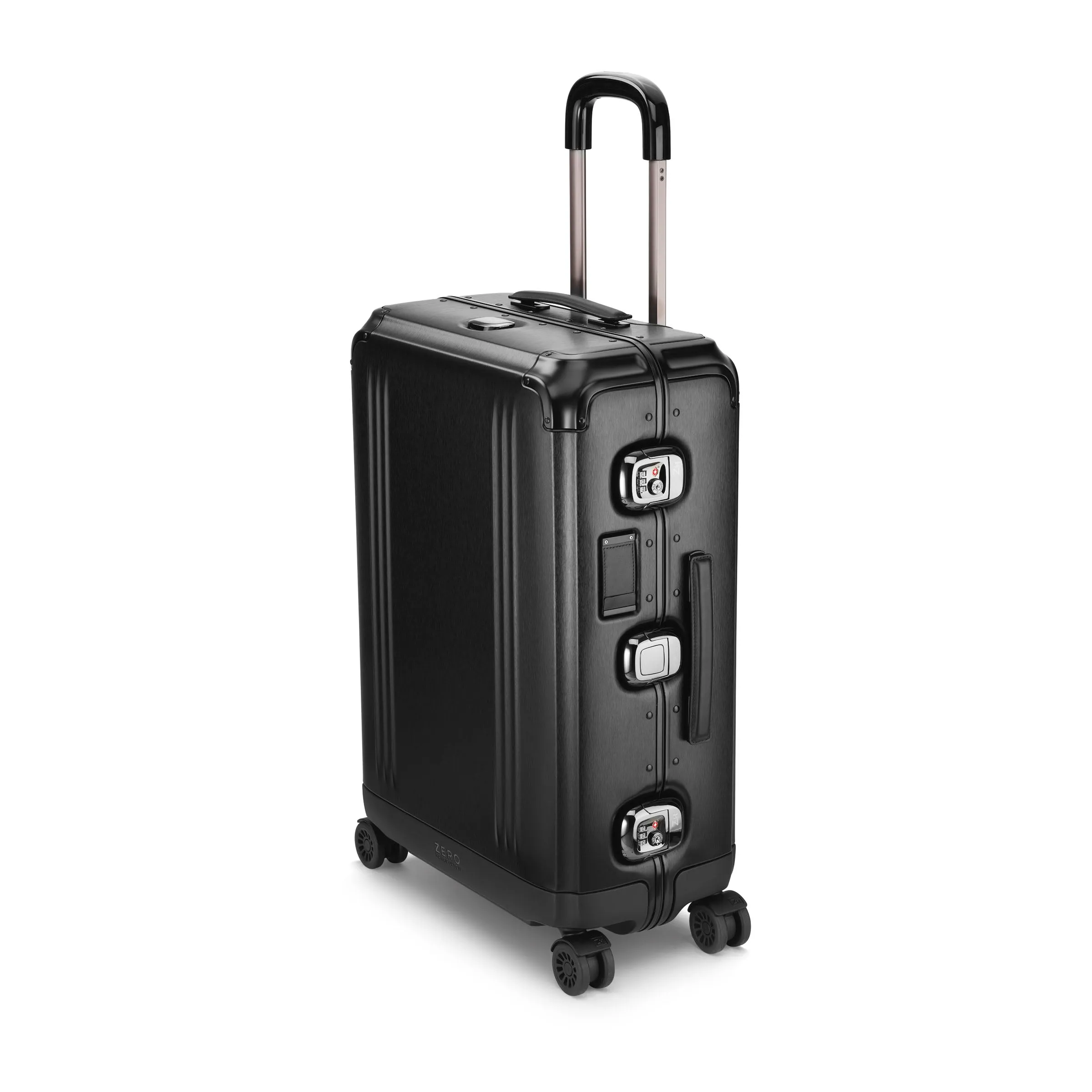 Pursuit Aluminum | Medium Suitcase - Image 2