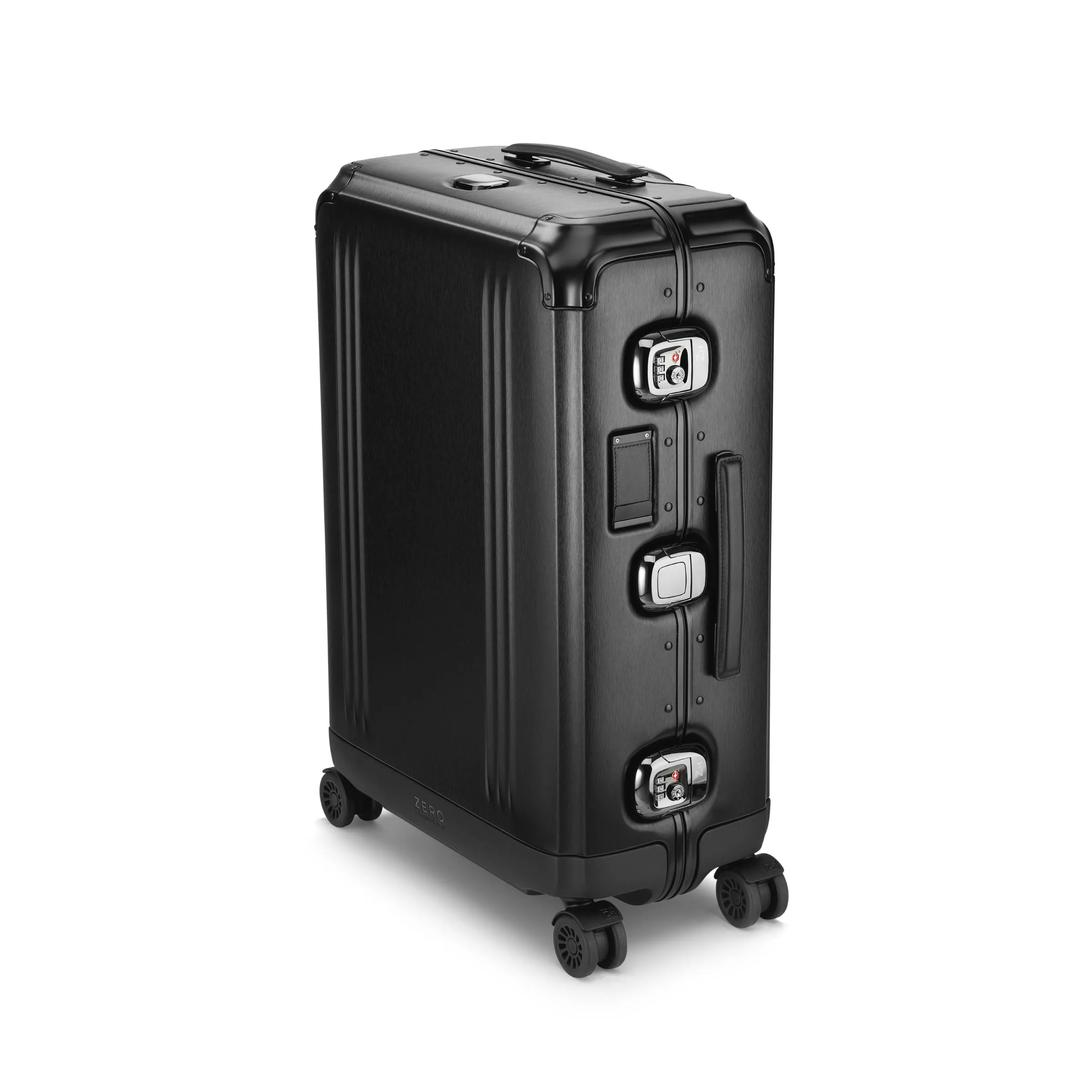Pursuit Aluminum | Medium Suitcase - Image 4