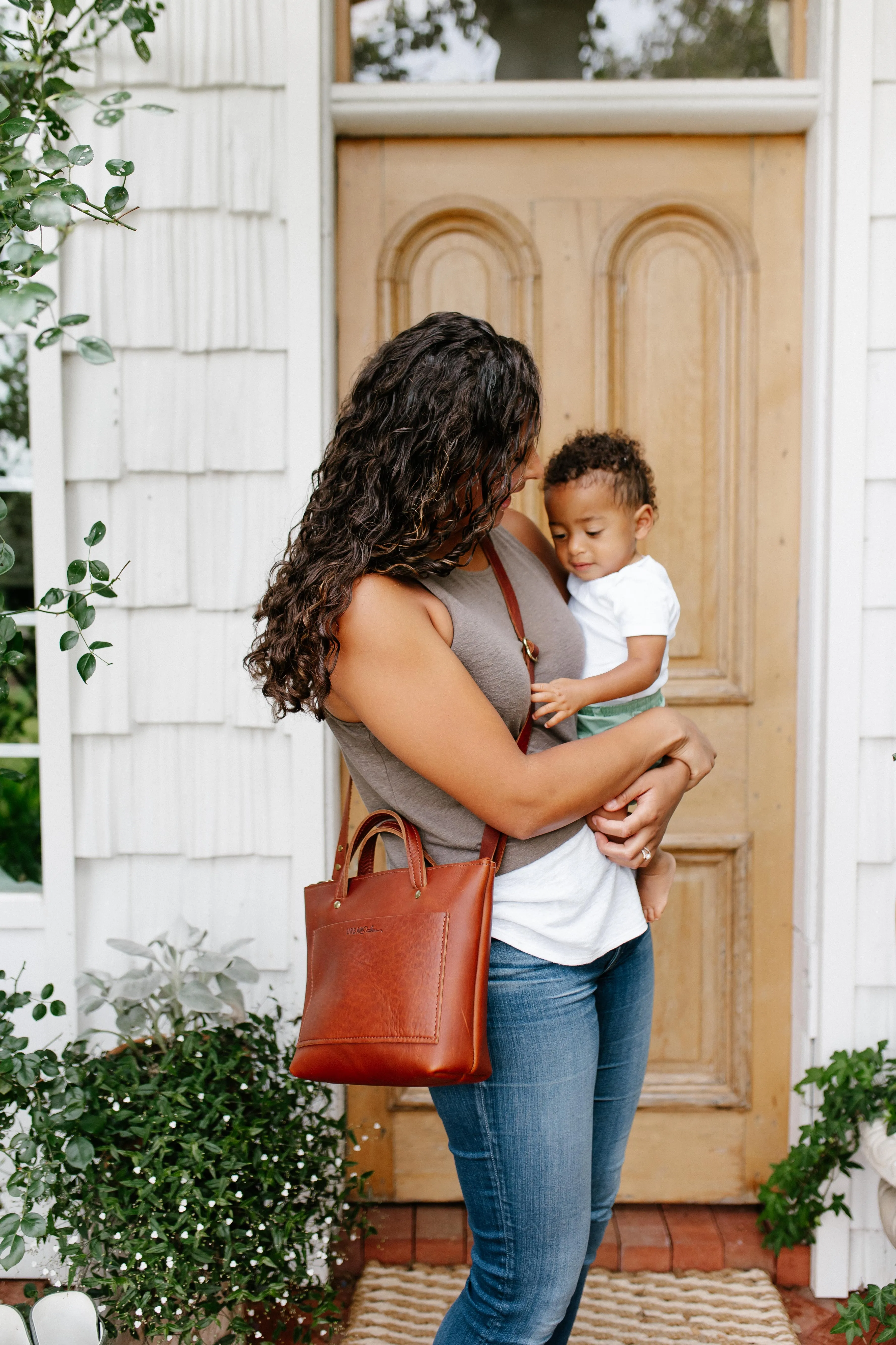 Quinn Crossbody Bag - Image 9