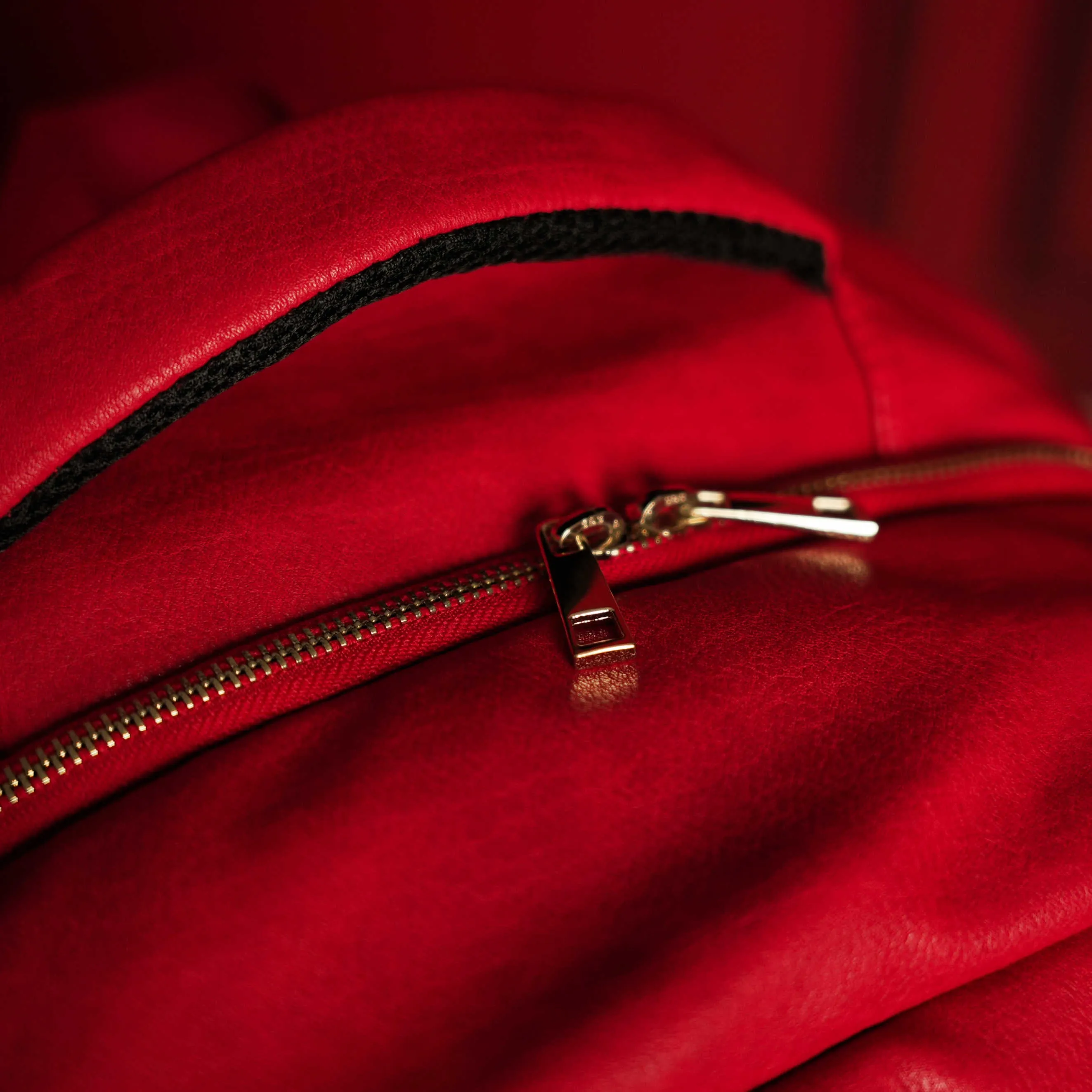 Red Tumbled Leather Daily Commuter Backpack Bag - Image 6