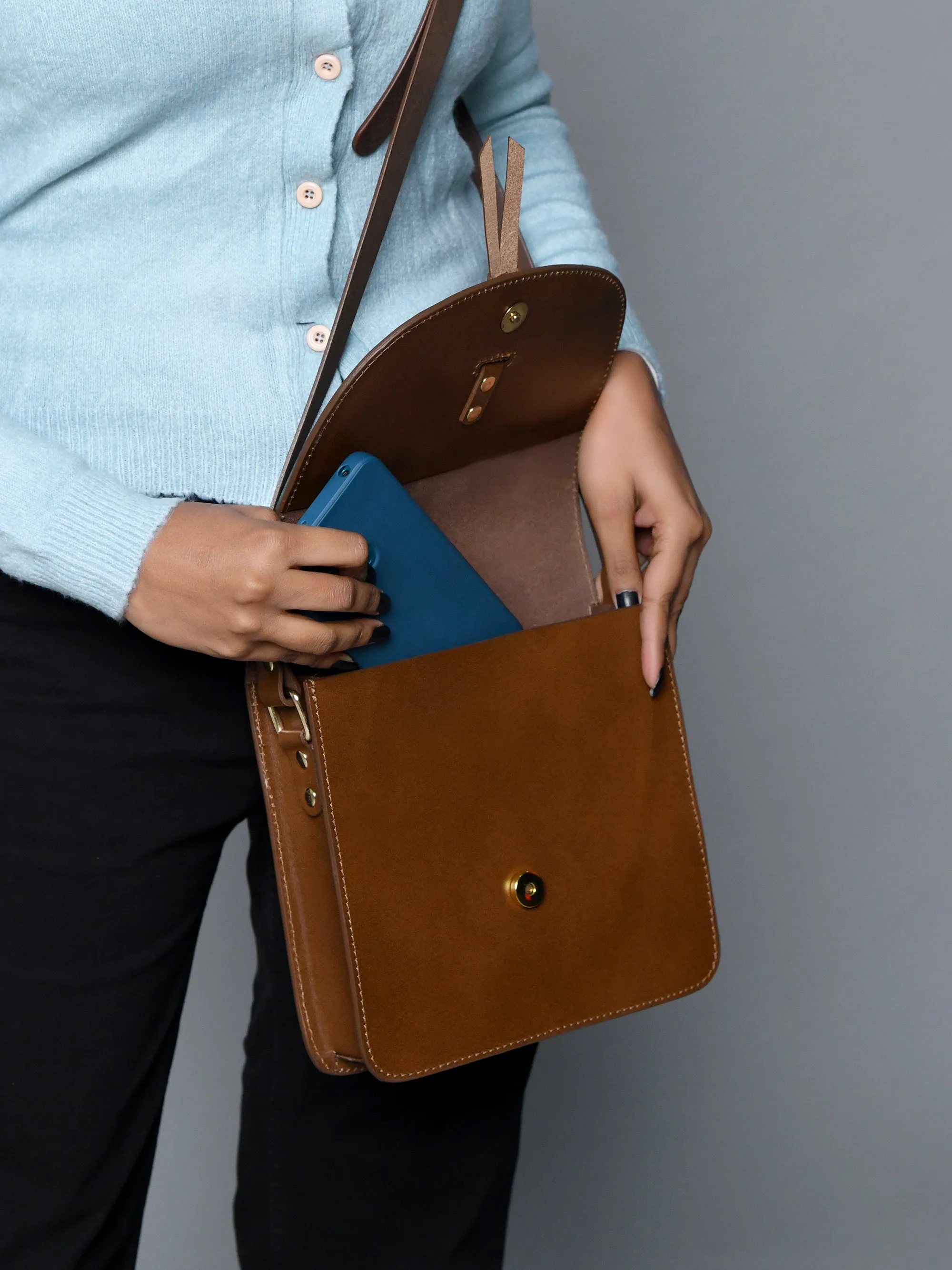 Rich Mocha Elegance Crossbody - Image 8