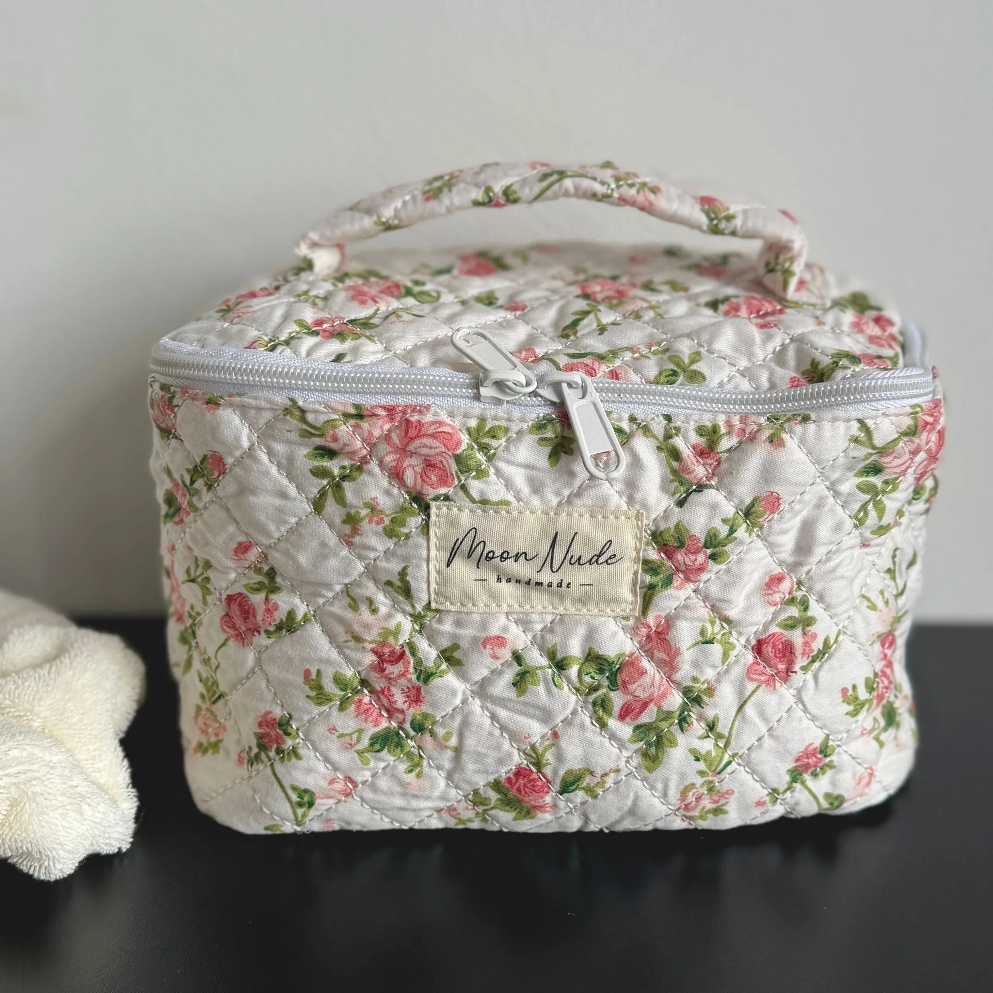 Roze Vanity Bag - Image 2