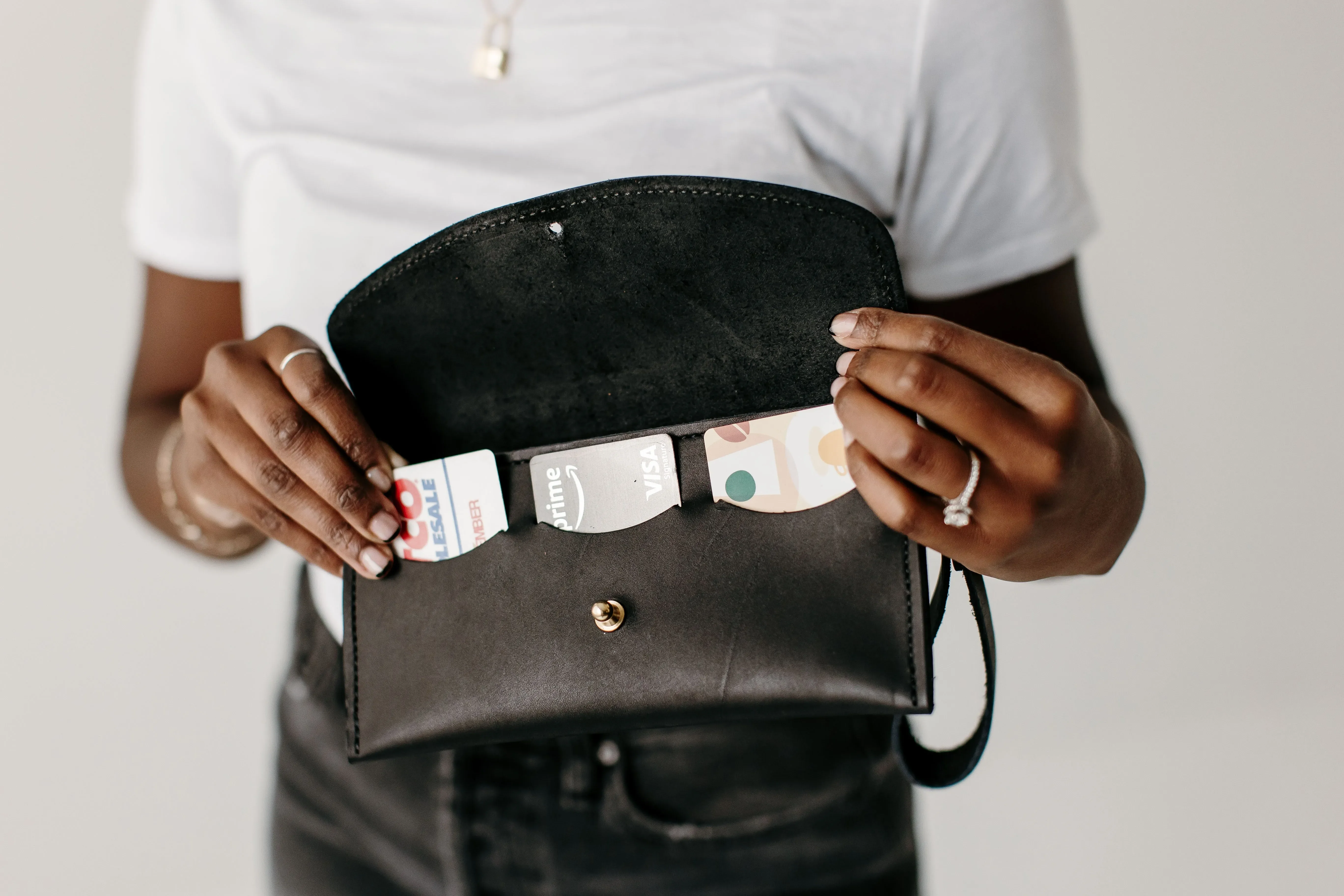 Ruby Wristlet Wallet - Image 6