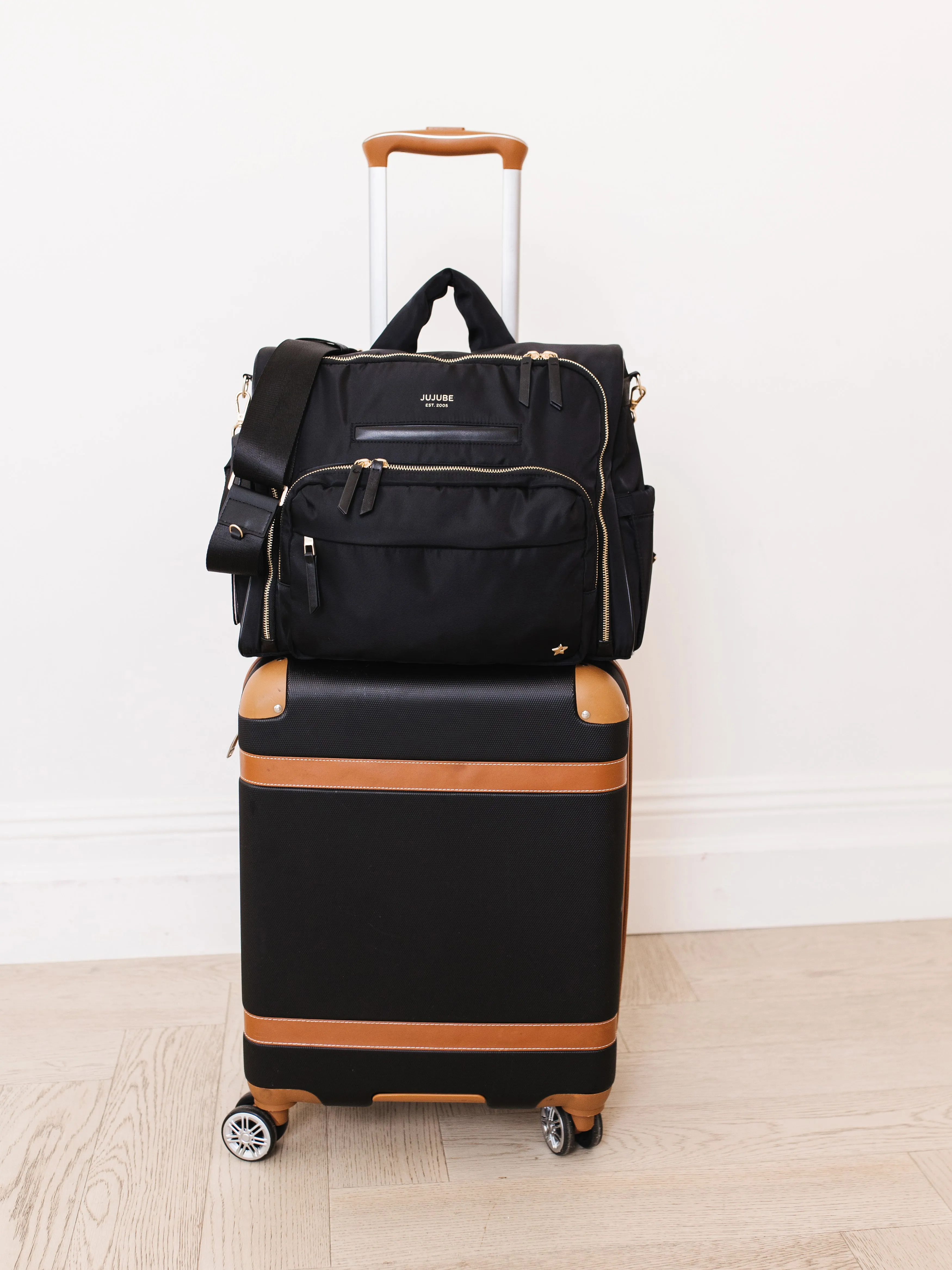 Satchel Black – 3-in-1 Stylish & Versatile Diaper Bag - Image 10