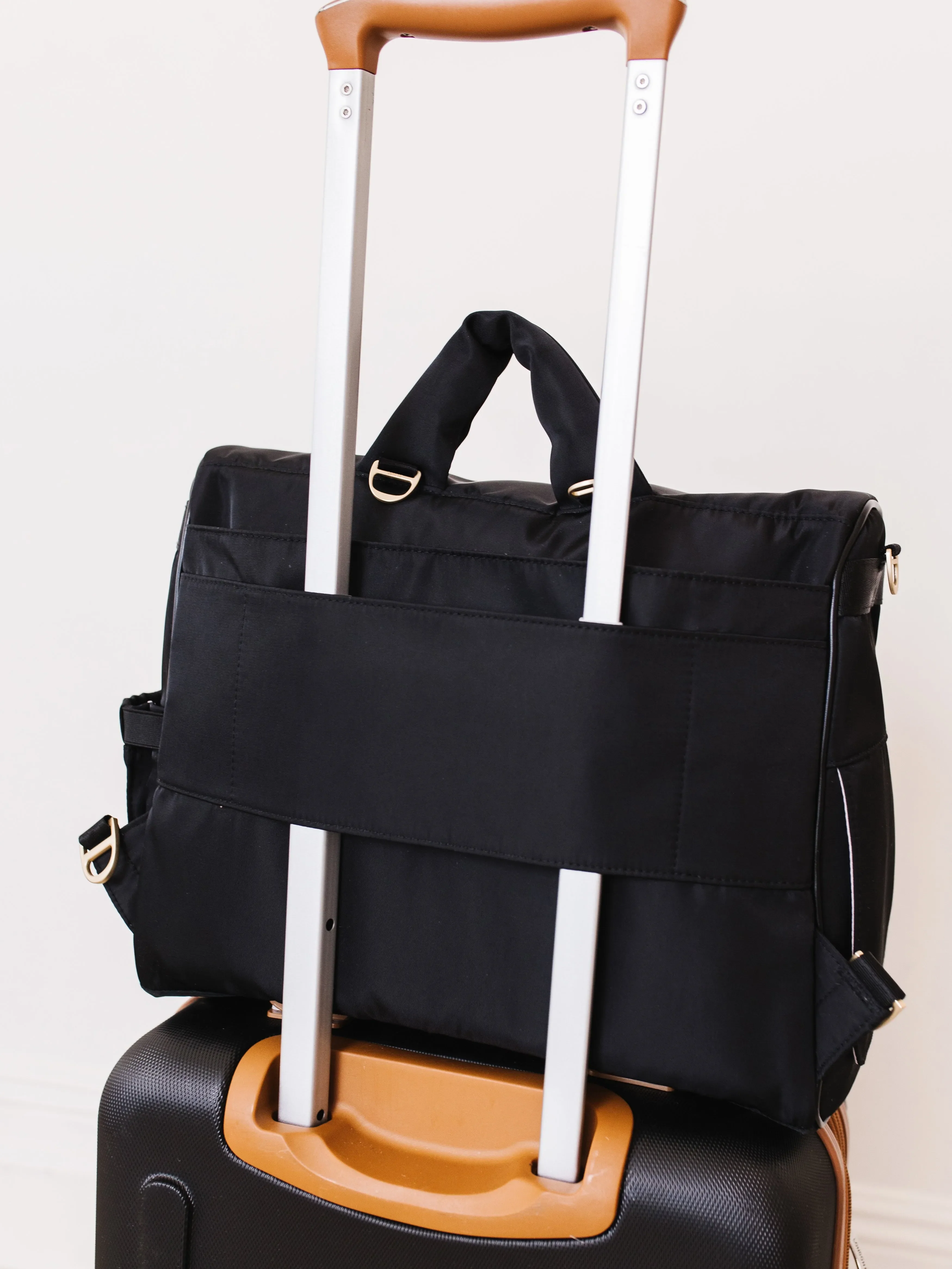 Satchel Black – 3-in-1 Stylish & Versatile Diaper Bag - Image 11