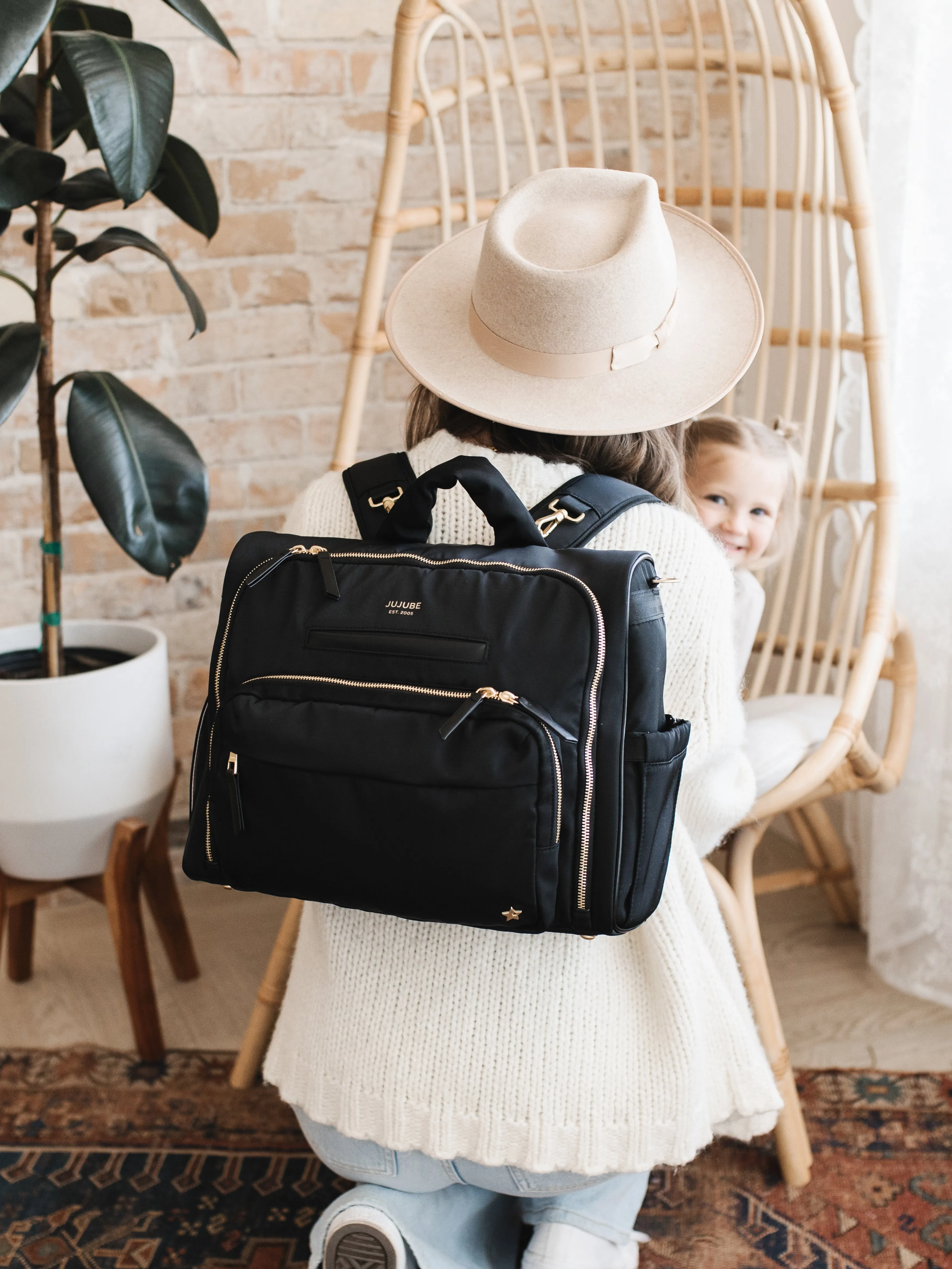 Satchel Black – 3-in-1 Stylish & Versatile Diaper Bag - Image 8