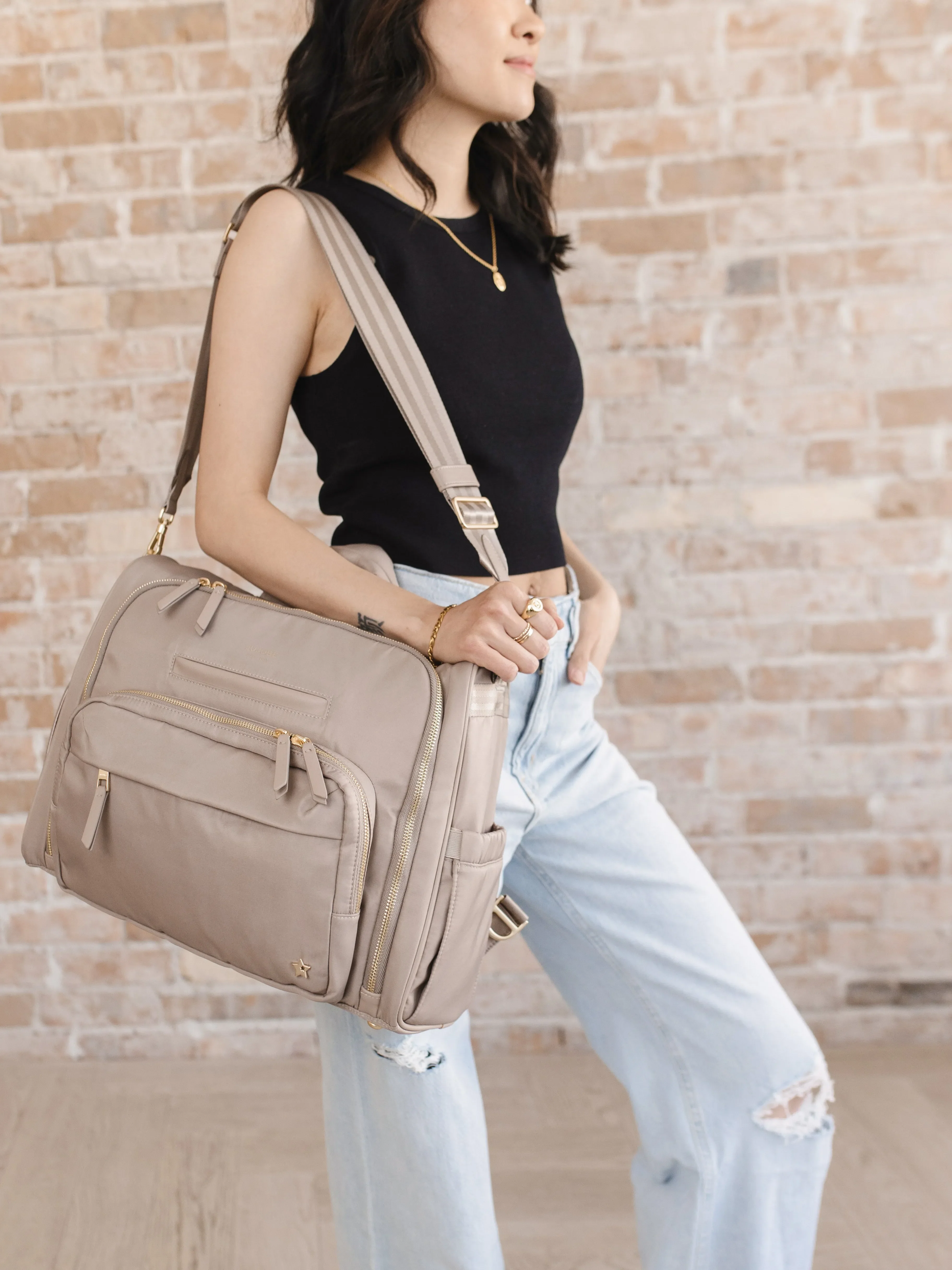 Satchel Taupe – Stylish & Versatile 3-in-1 Diaper Bag - Image 9
