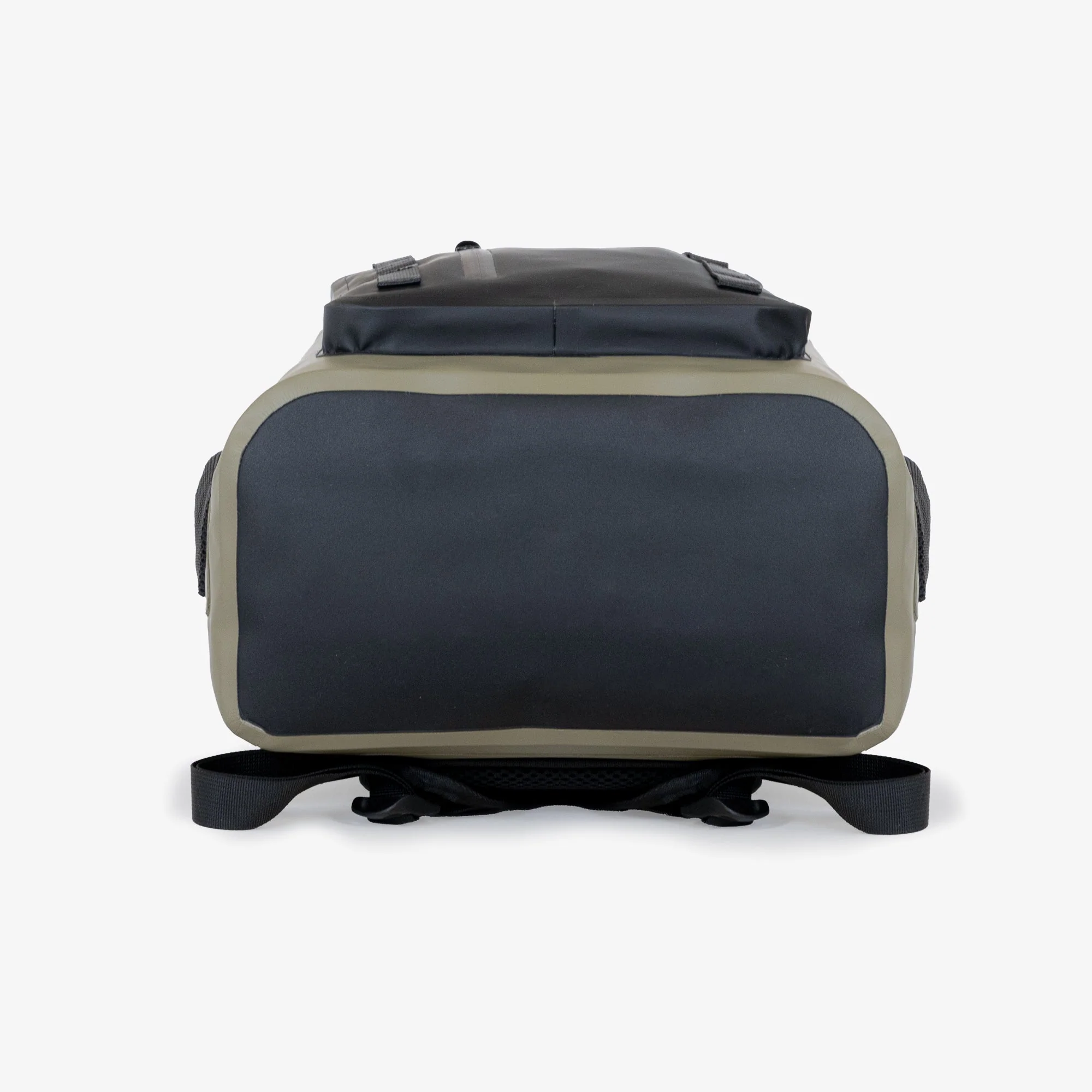 Seafield 38L Waterproof Backpack - Image 6