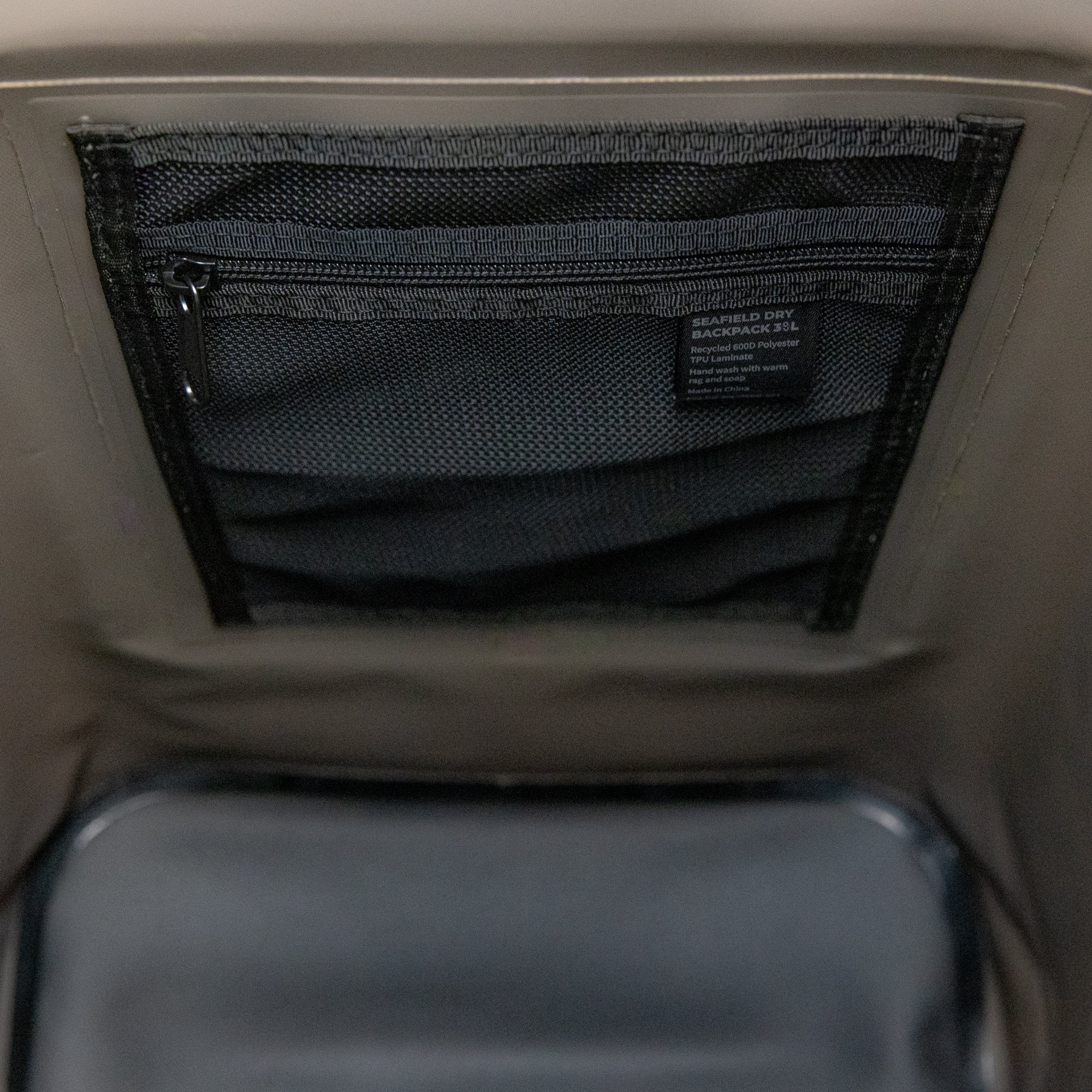 Seafield 38L Waterproof Backpack - Image 7