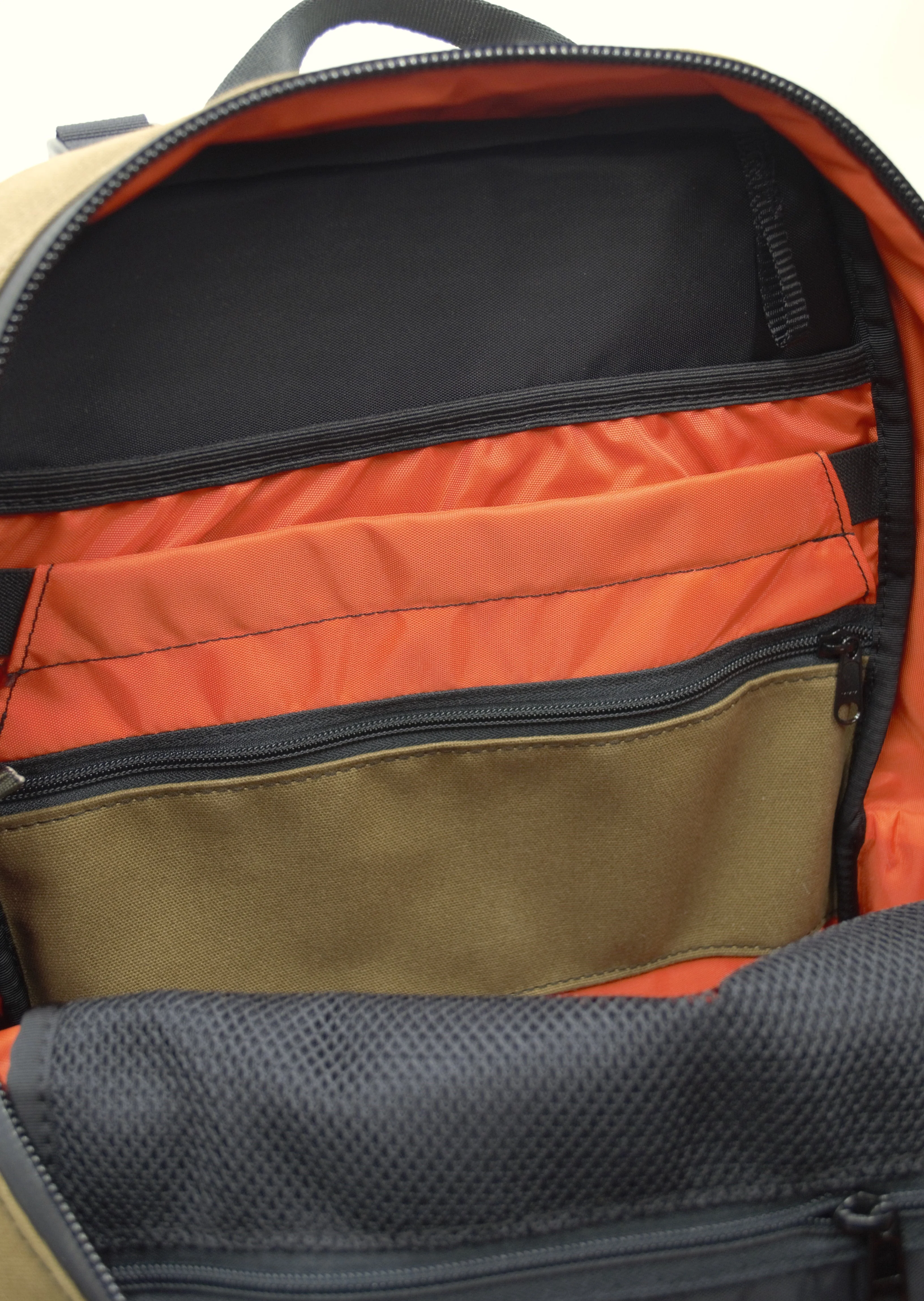 Senda 21L Backpack - Image 17