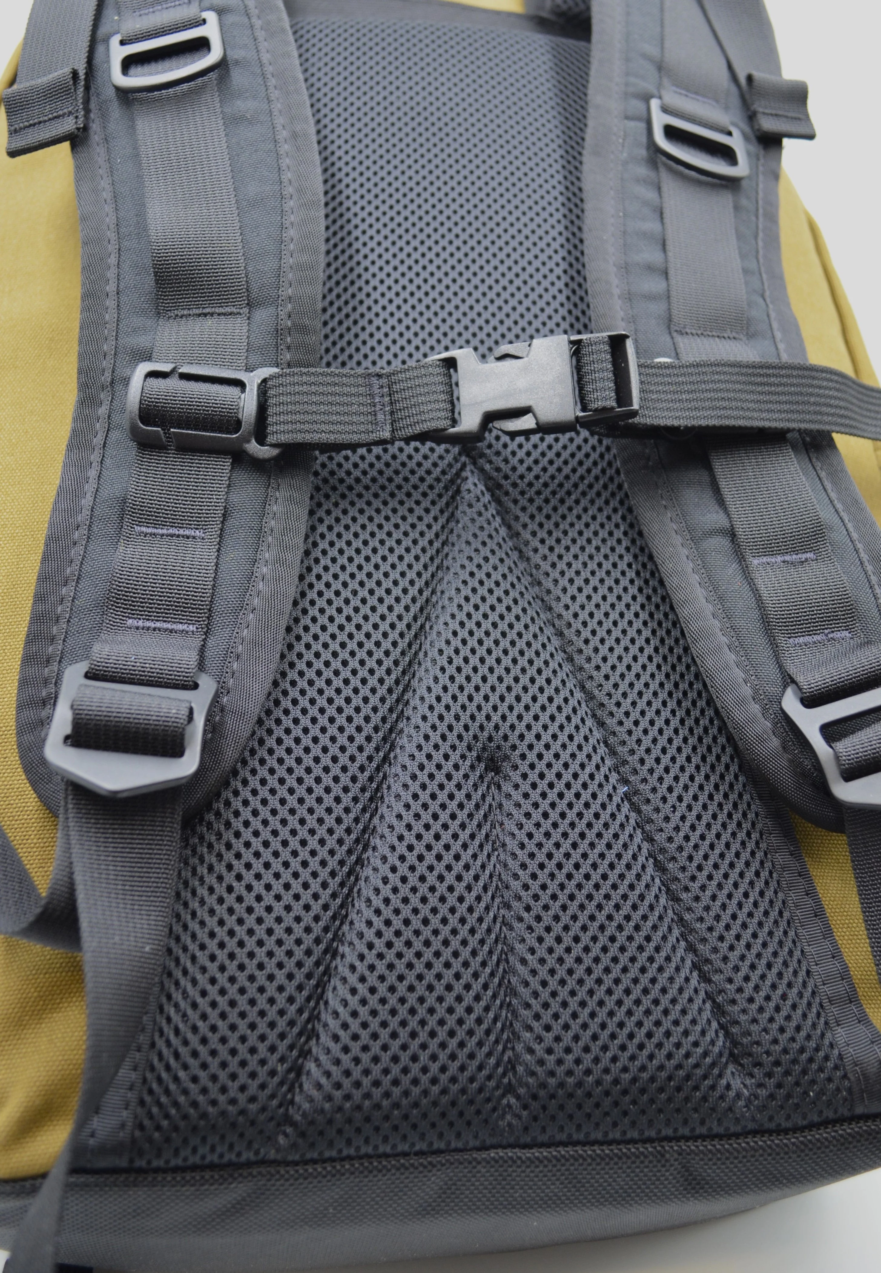 Senda 21L Backpack - Image 2