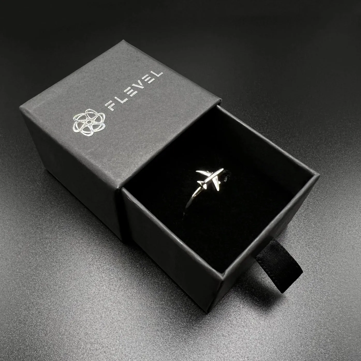 Silver Airplane Ring - Image 3