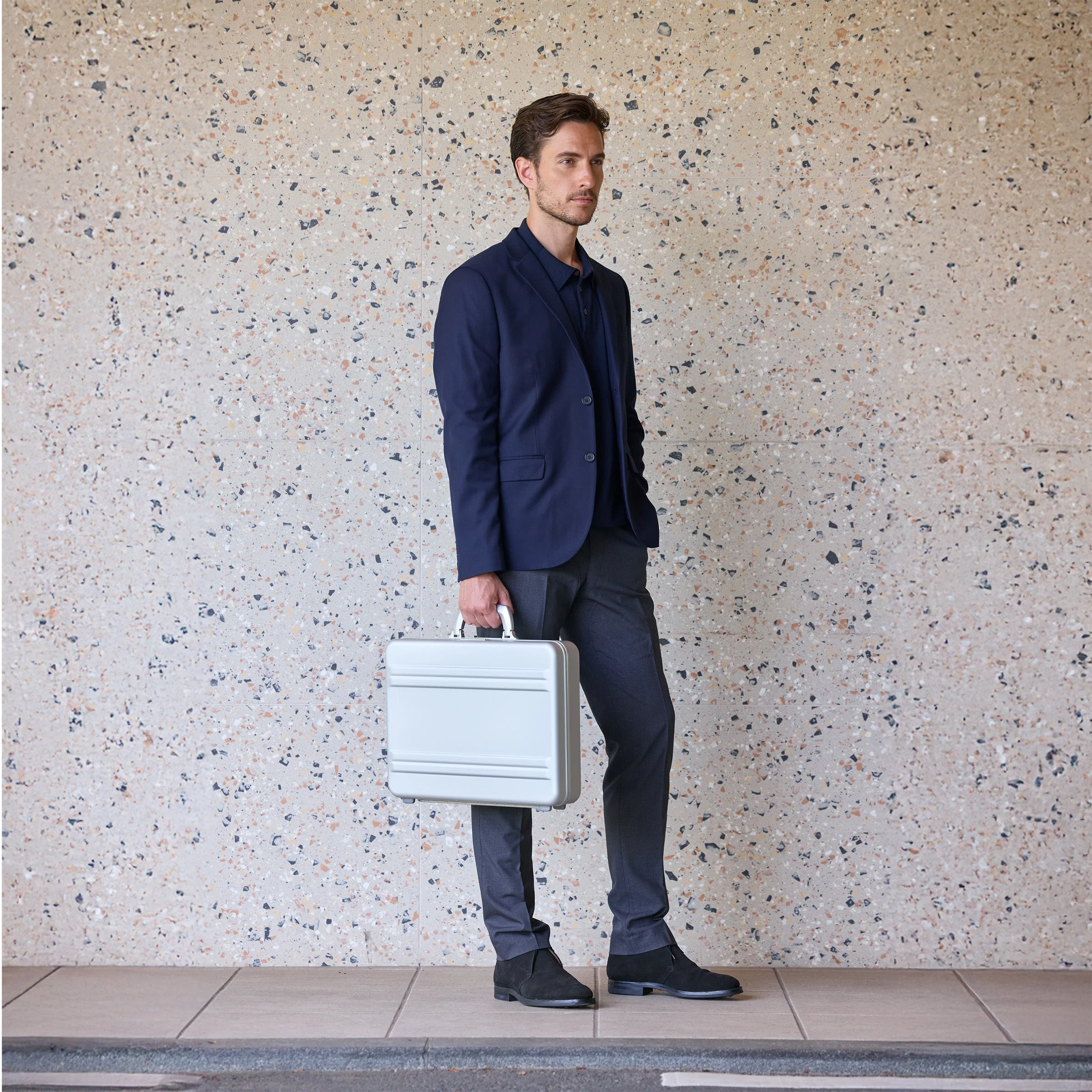 Slim Aluminum Attaché | Medium Attaché Case - Image 2