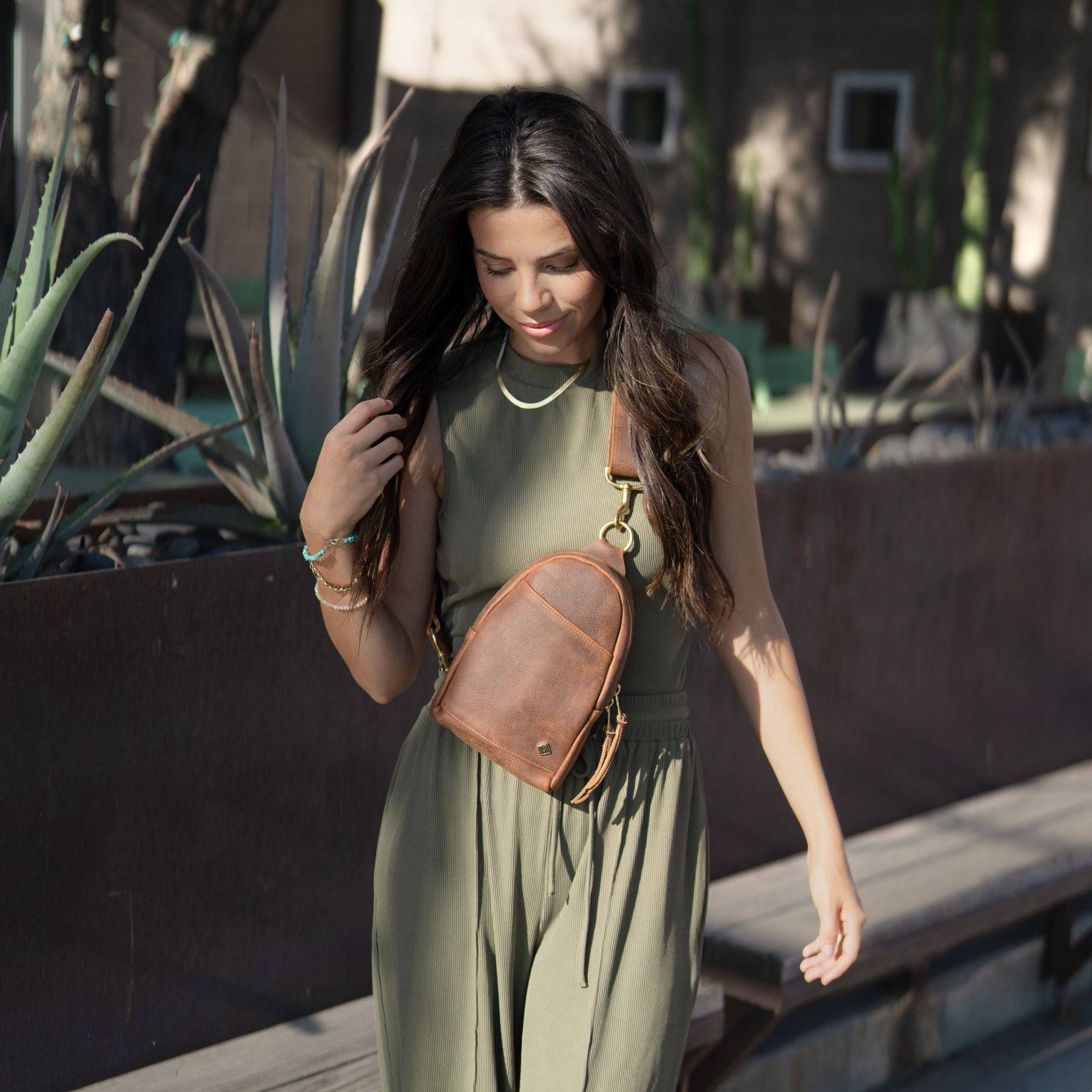 Stylish Leather Sling Bag for Women - Image 17