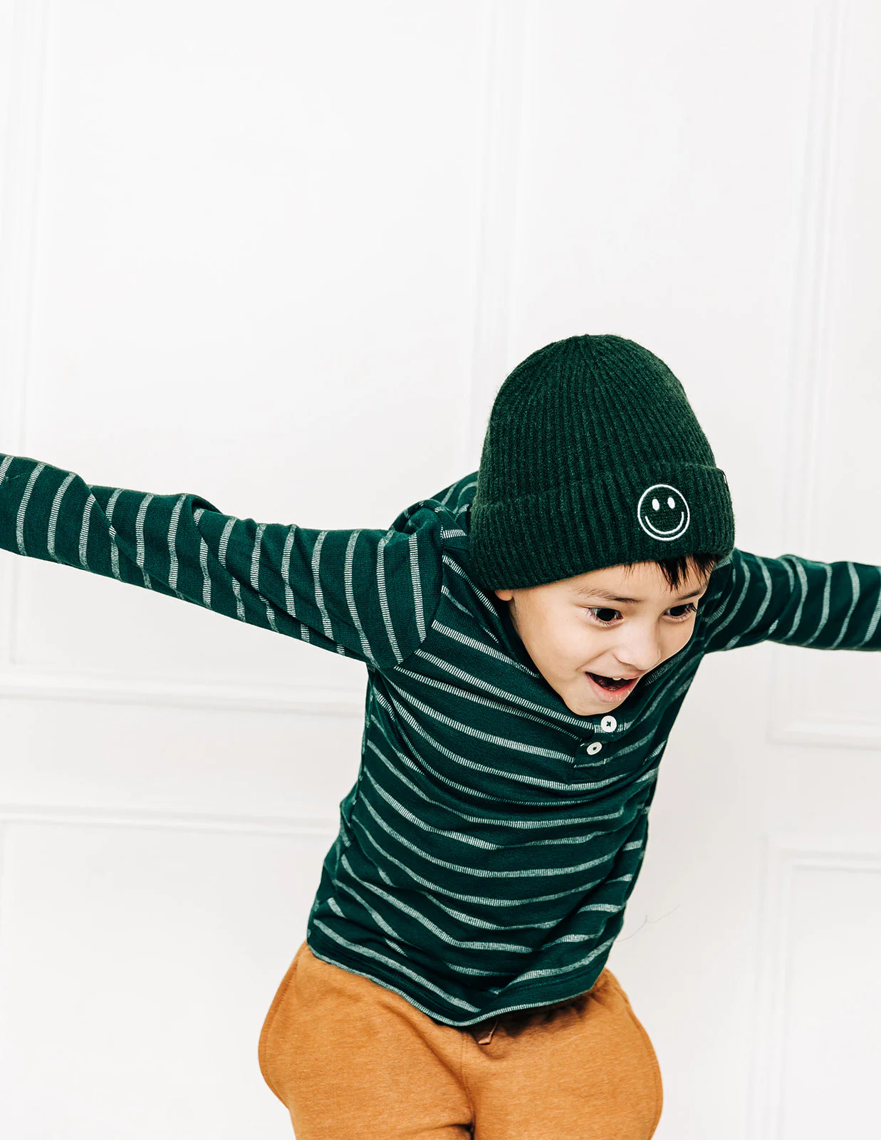 Cozy Smiley Face Knit Beanie - Image 10